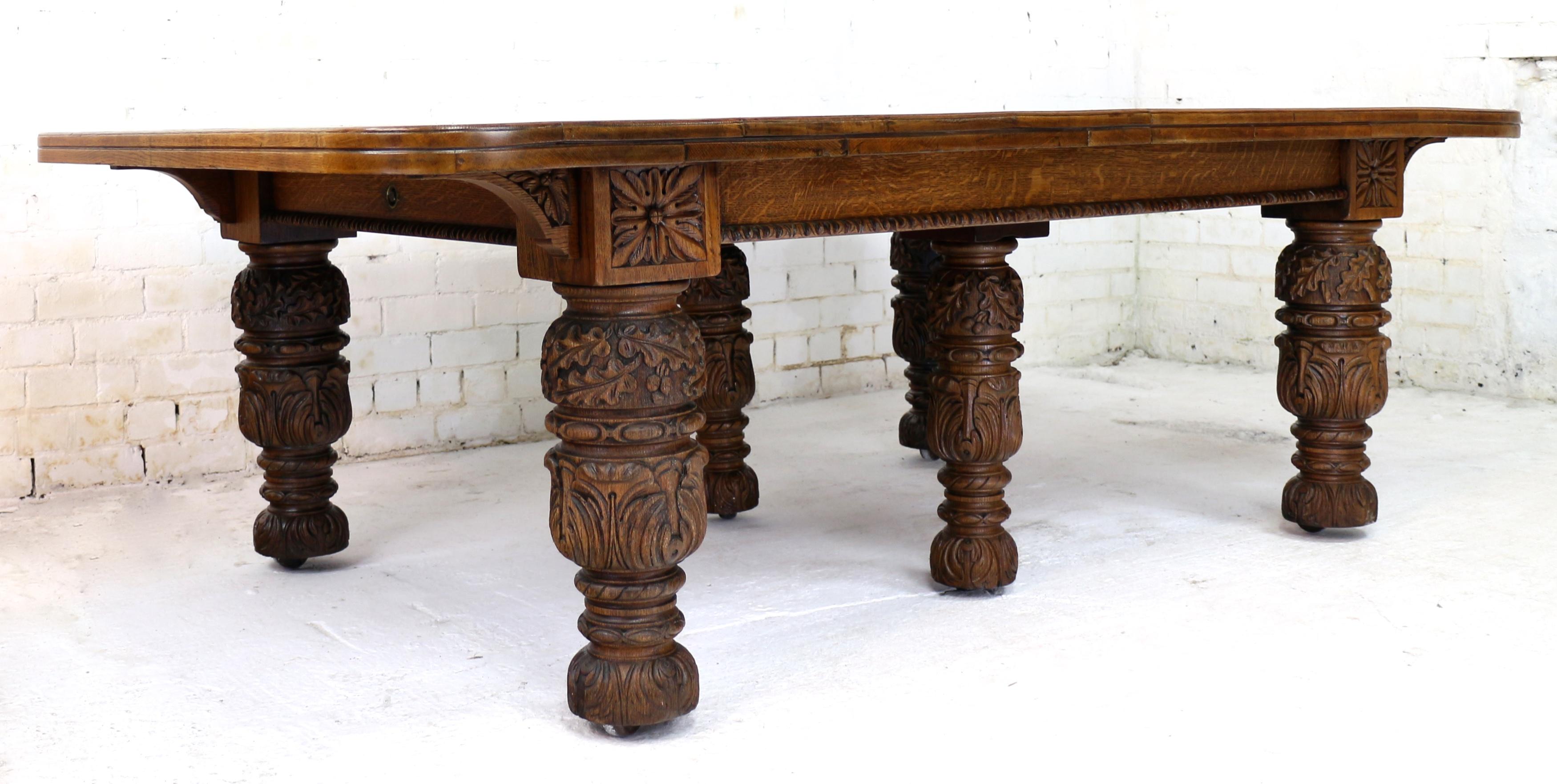 Antique Edwards & Roberts Victorian Oak Extending Dining Table and 7 Leaves 3