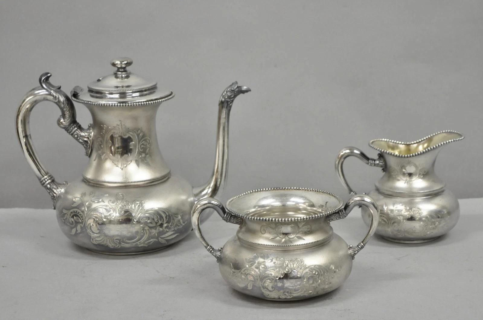 Service à thé ancien en argent repoussé, plaqué Egli, Art Nouveau - 3 pi�èces en vente 5