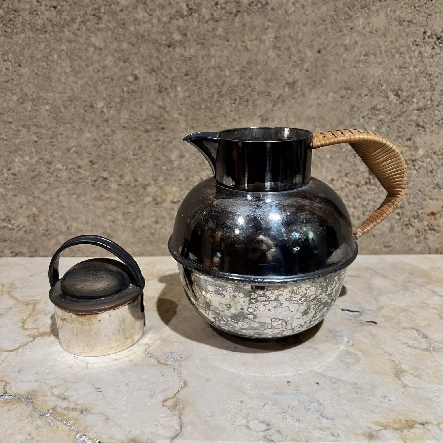 Antique EGW&S Silver Plate Personal Tea Pot Rattan Wrapped Handle  In Good Condition For Sale In Chula Vista, CA