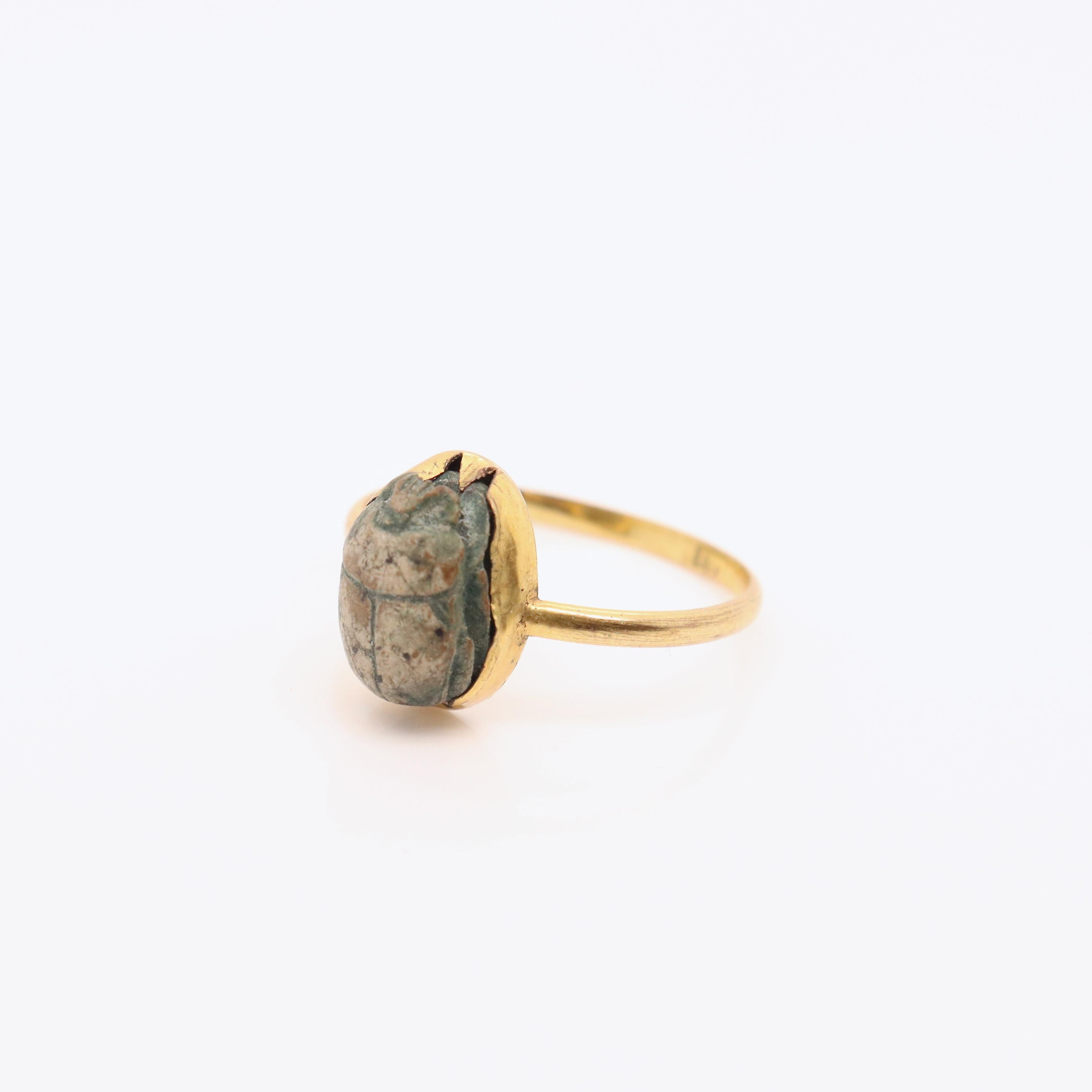 Antique Egyptian Gold & Faience Pottery Scarab Ring For Sale 1