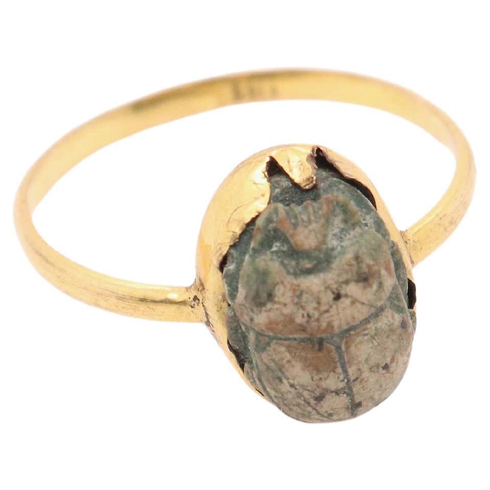 Sarab Rang Dubini Egyptian Scarab Faience Ancient 18 Karat Yellow Gold Ring For ...