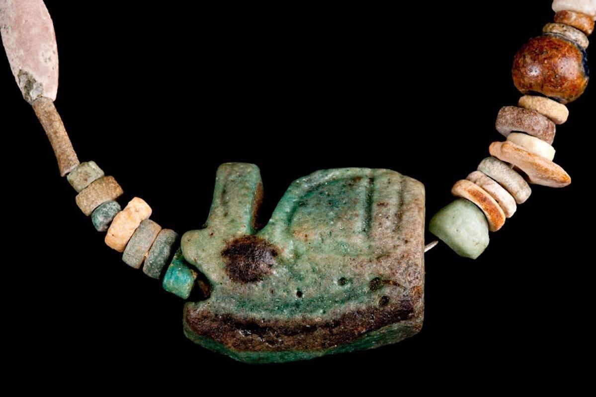 Antique Egyptian Multicolor Faience Bead Necklace with Blue Eye of Ra Amulet In New Condition In Nuevo Leon, MX