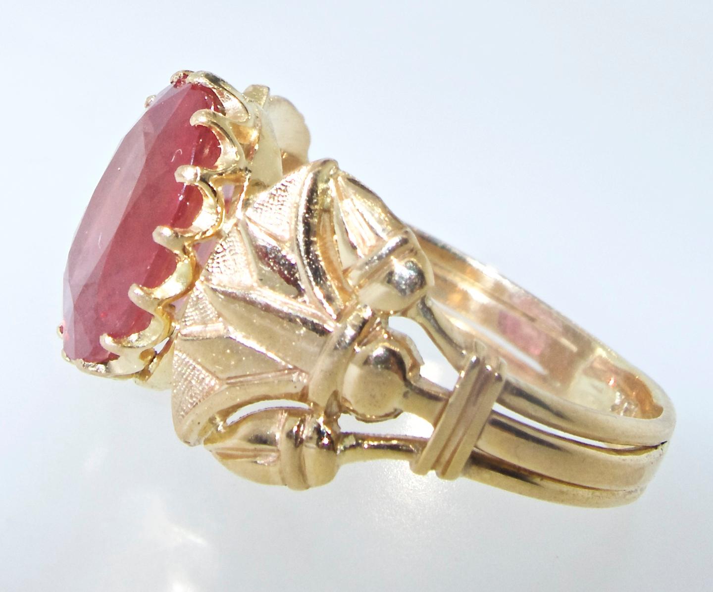 Antique Egyptian Revival Fire Opal and Gold Ring, circa 1915 2