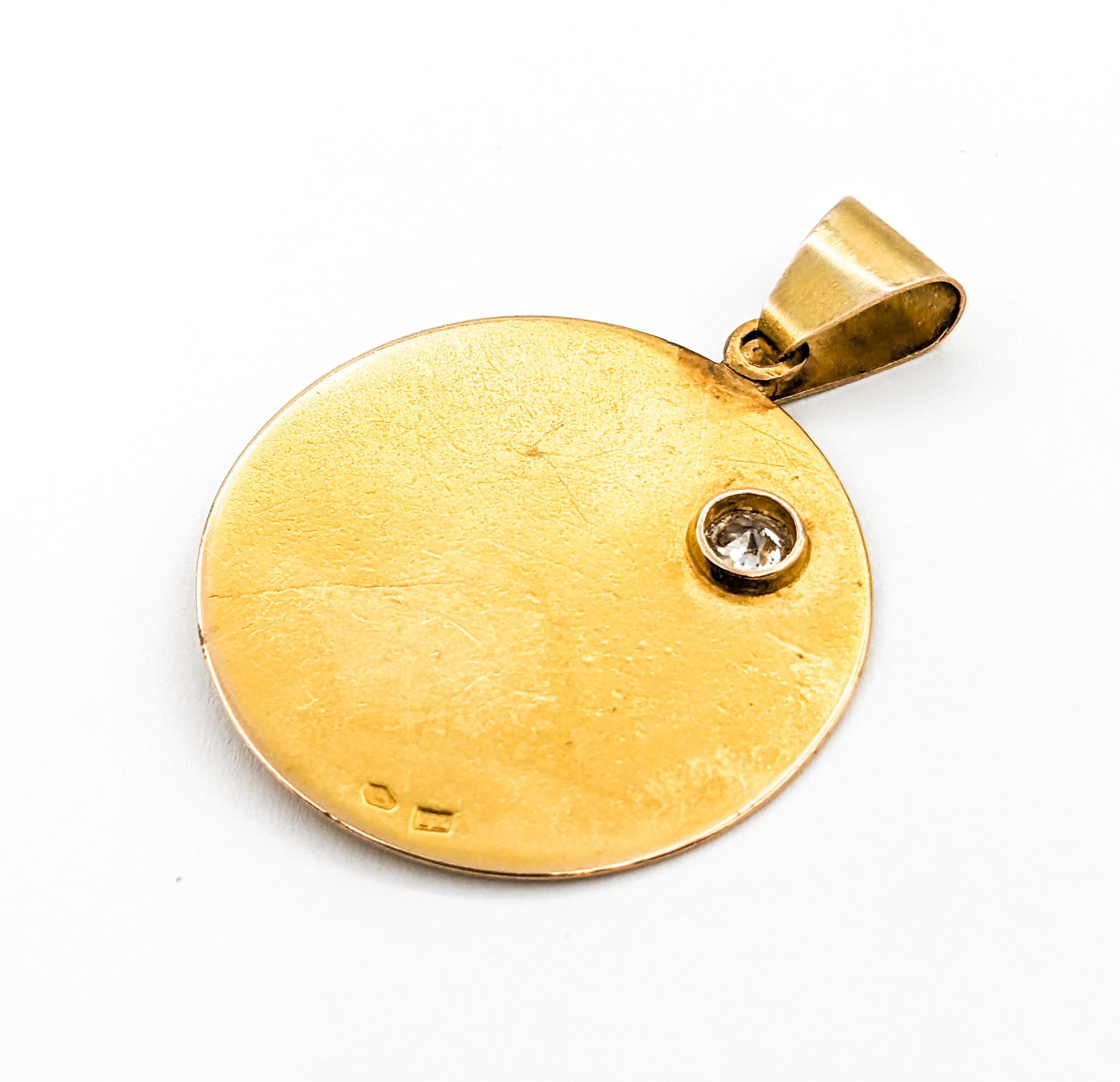 Antique Egyptian Revival Pharaoh Diamond Medallion Pendant In Yellow Gold For Sale 1