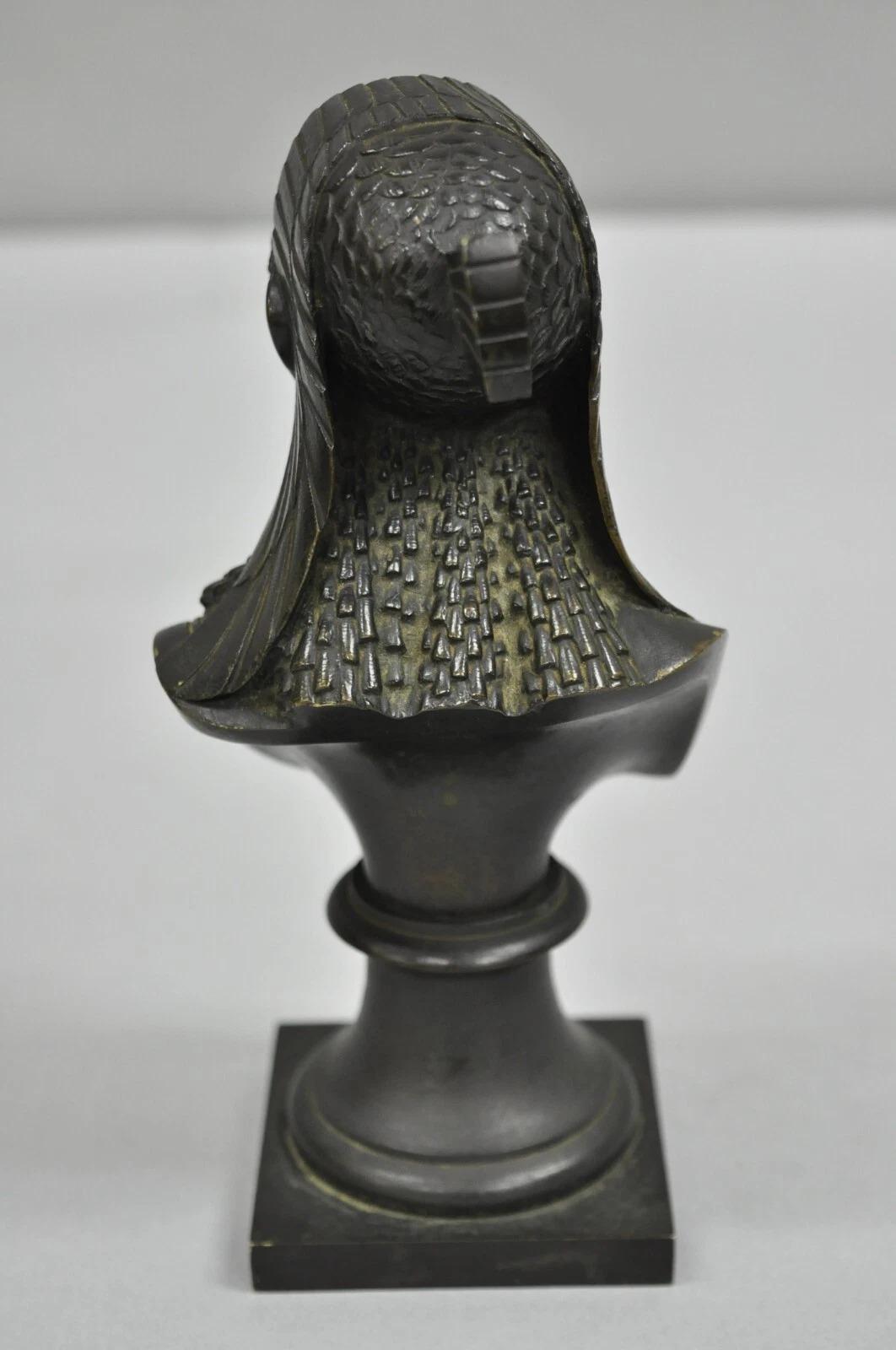 Buste de Pharaon en bronze de 7