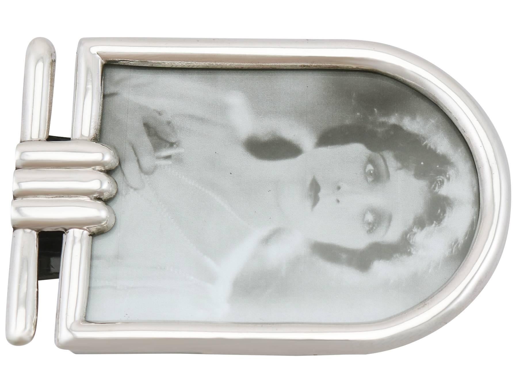 Vintage Egyptian Silver Photograph Frame, 1951 In Excellent Condition In Jesmond, Newcastle Upon Tyne