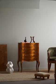Antique Elegant Danish Chiffonier With Cabriole Legs in Lemon Tree, 19th Century