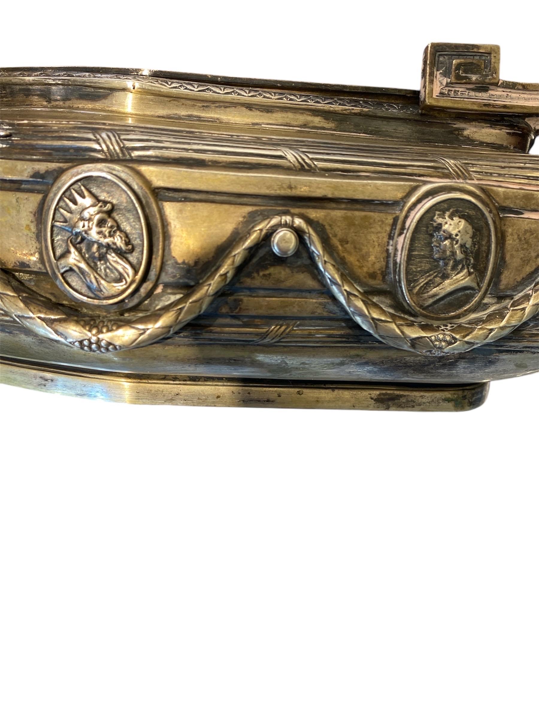 Centrotavola in argento Eleg antico in vendita 1