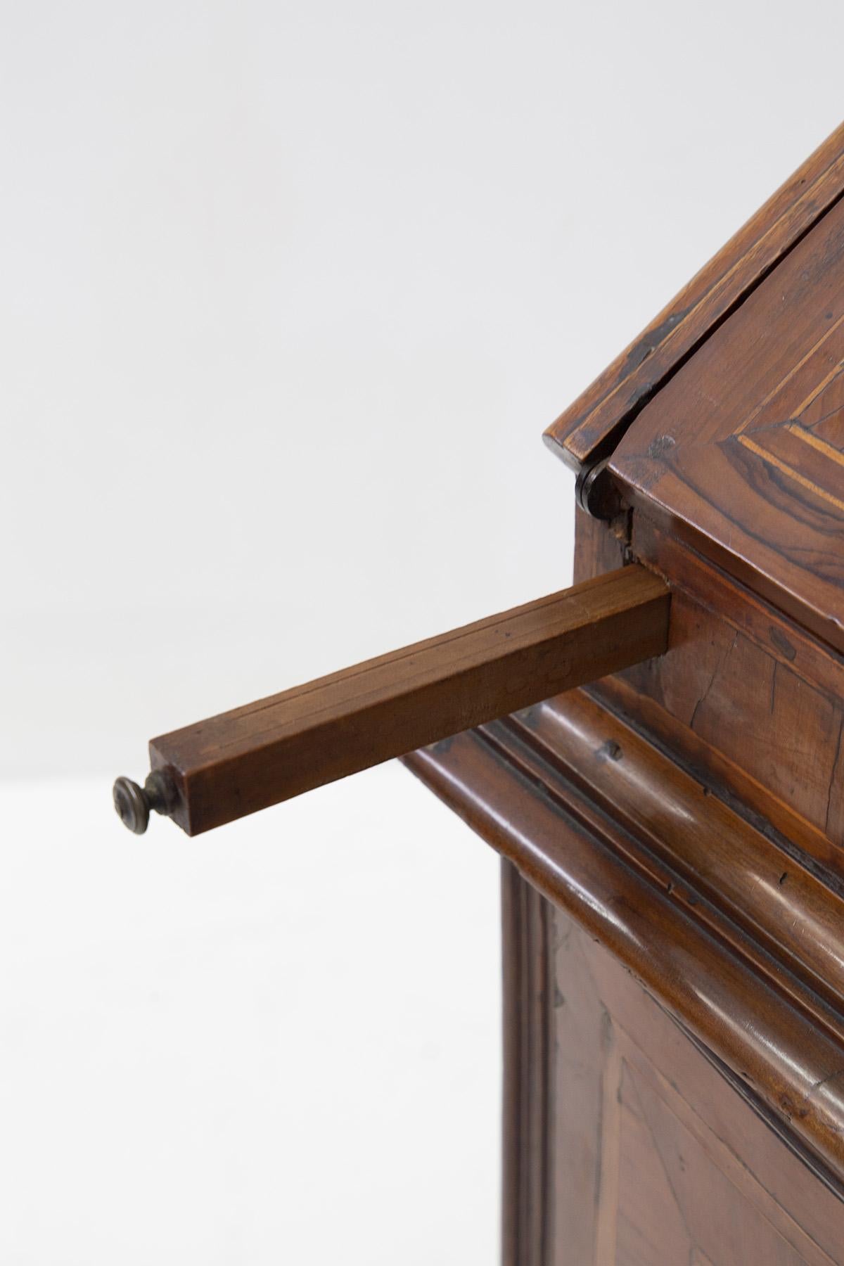 buros antiguos de madera