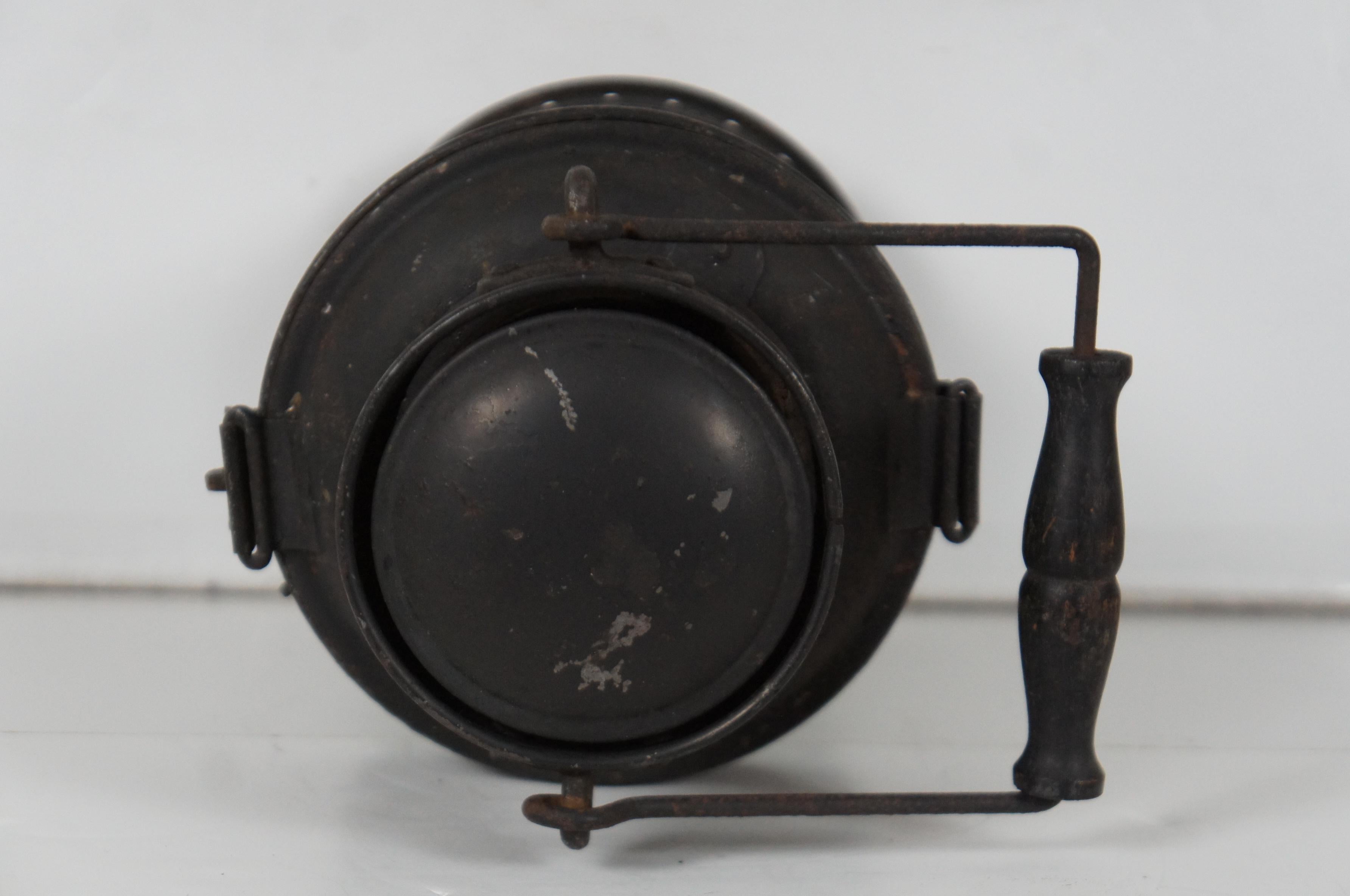 victorian handheld lantern