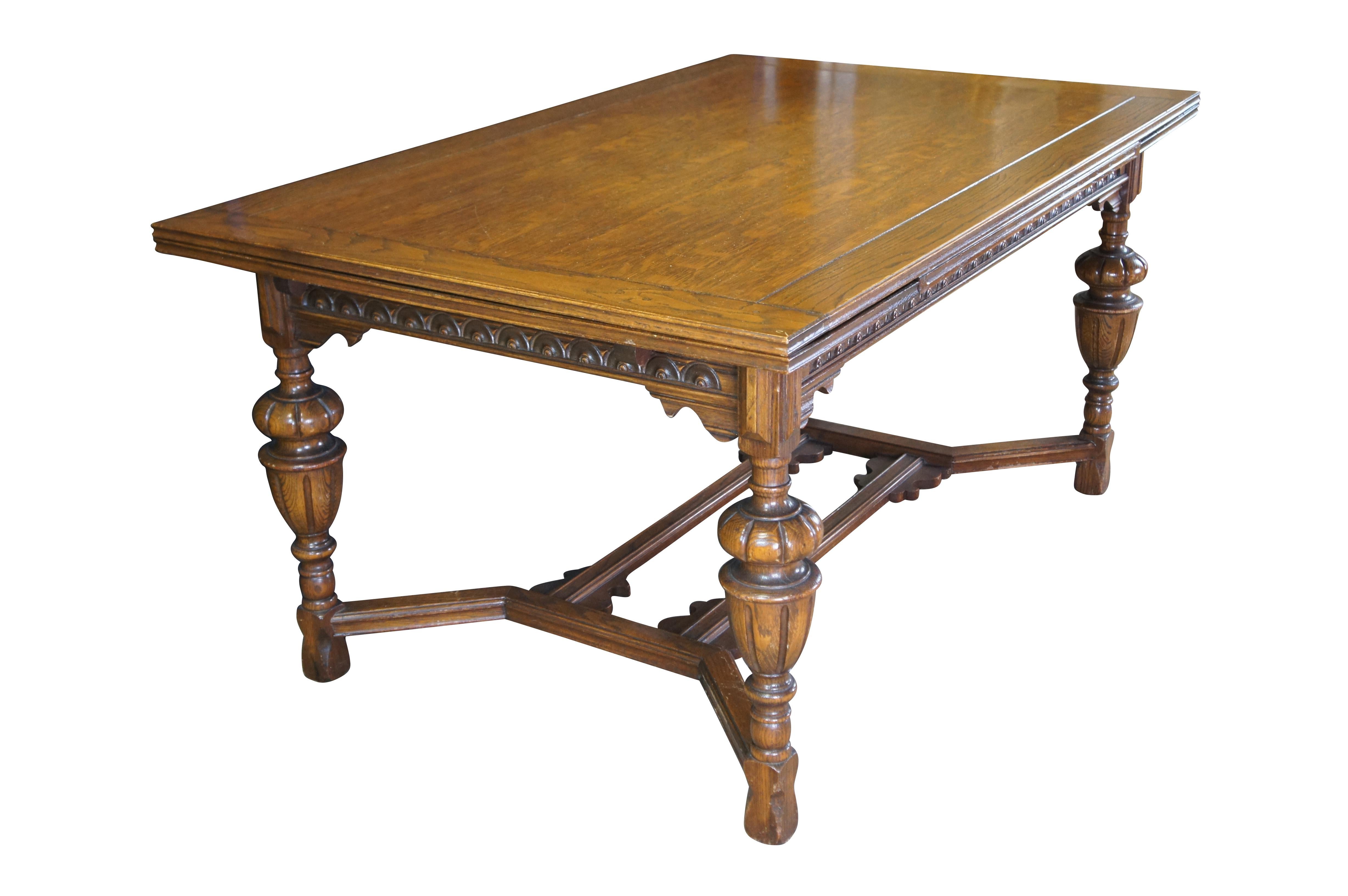 Antique Elizabethan Jacobean Carved Oak Draw Leaf Refectory Dining Table In Good Condition In Dayton, OH