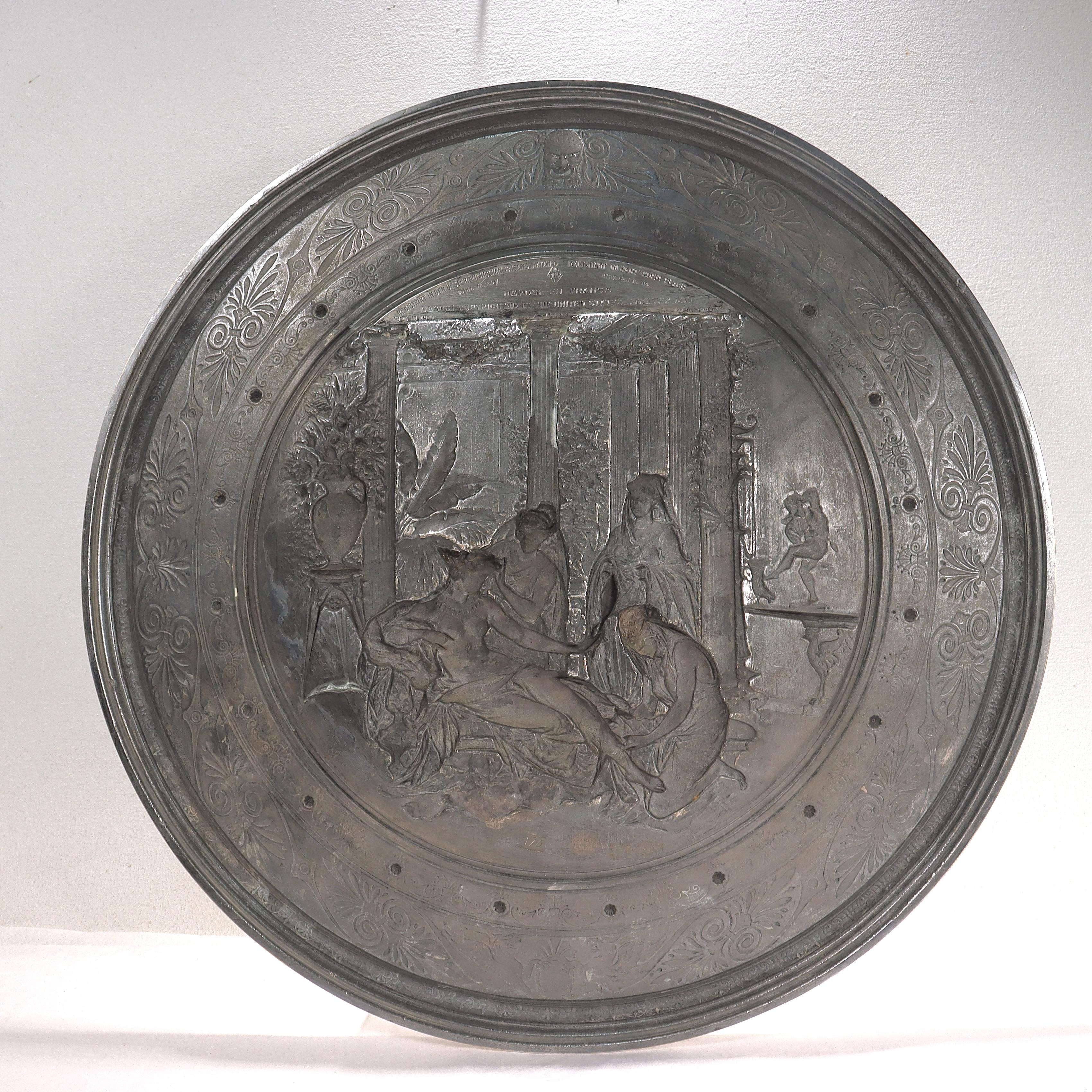 Assiette de présentation figurative ancienne en métal argenté Elkington Electrotype de Morel-Ladeuil en vente 6