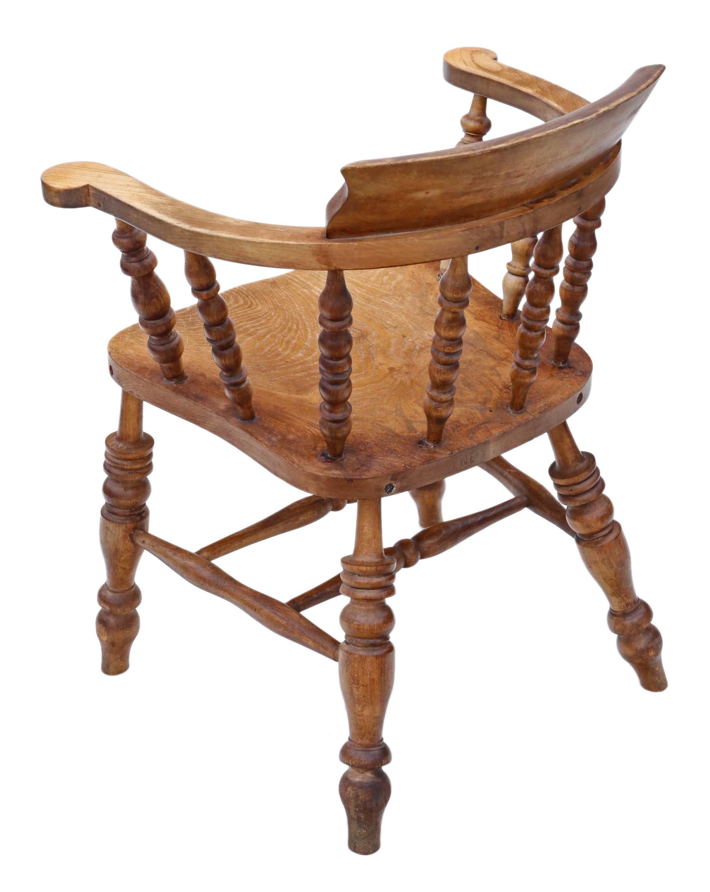 Ancienne chaise à bras en orme et hêtre, chaise de bureau à coude, victorienne Bon état - En vente à Wisbech, Cambridgeshire