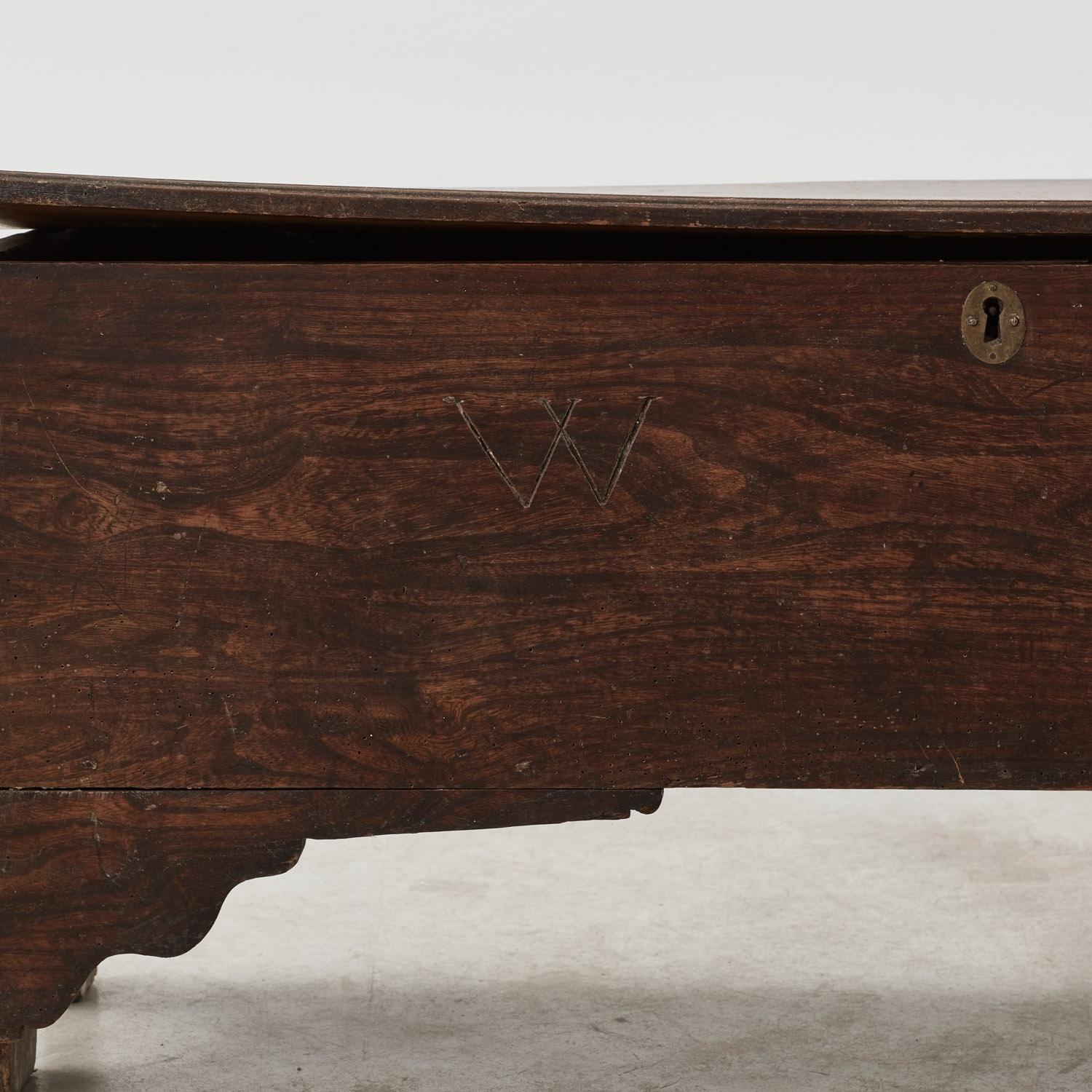 Antico forziere in olmo - Regno Unito, XVII secolo in vendita 2