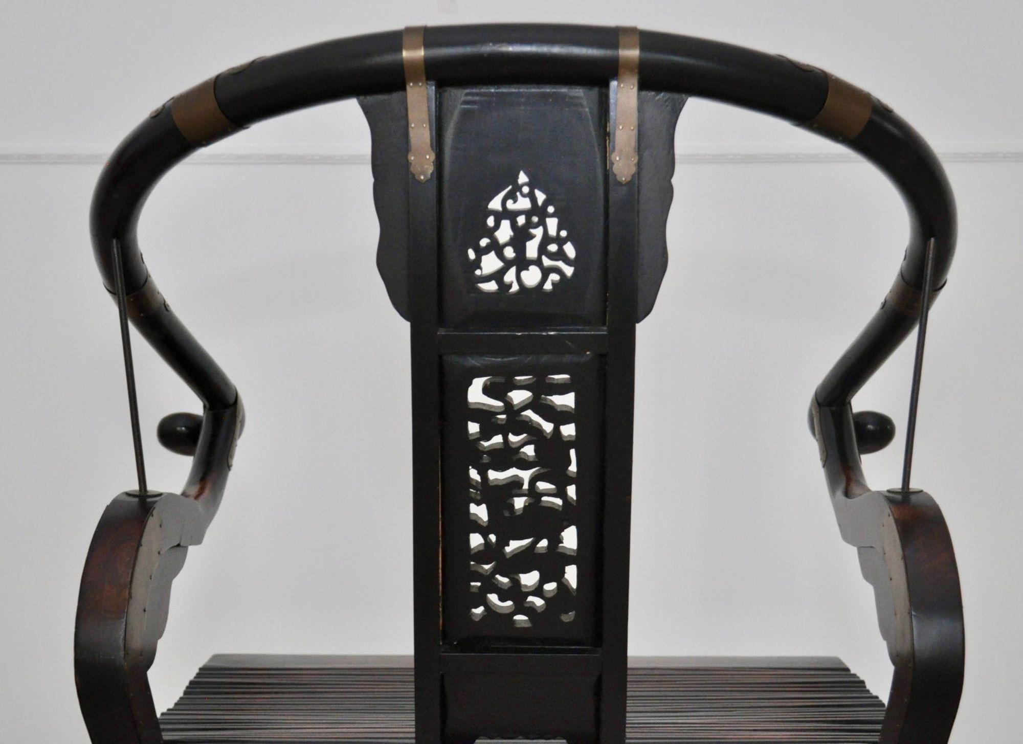 Chinese Fauteuil pliant ancien en orme - Début du 20e siècle en vente