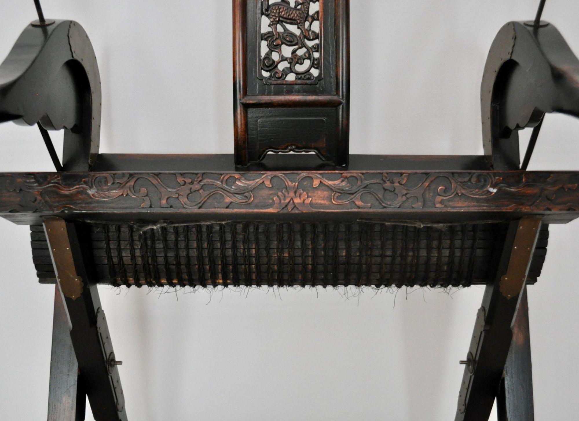 Fauteuil pliant ancien en orme - Début du 20e siècle en vente 3
