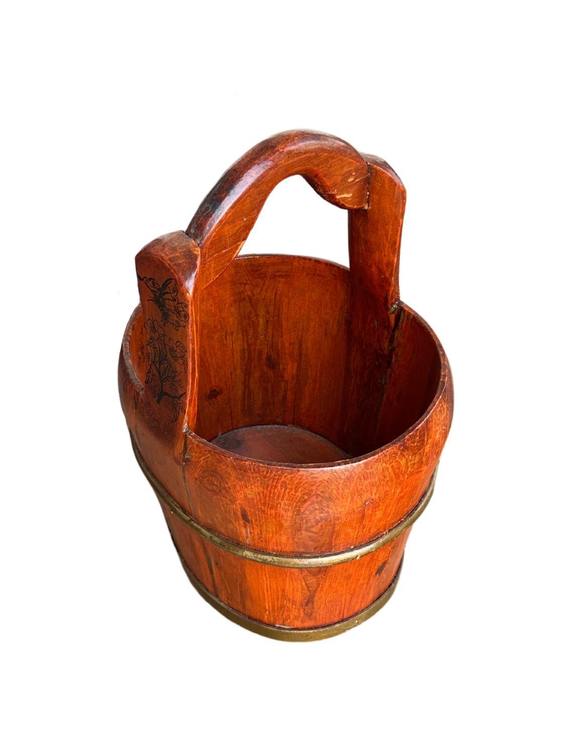 Qing Antique Elm Wood Bucket with Intricate painted Design For Sale