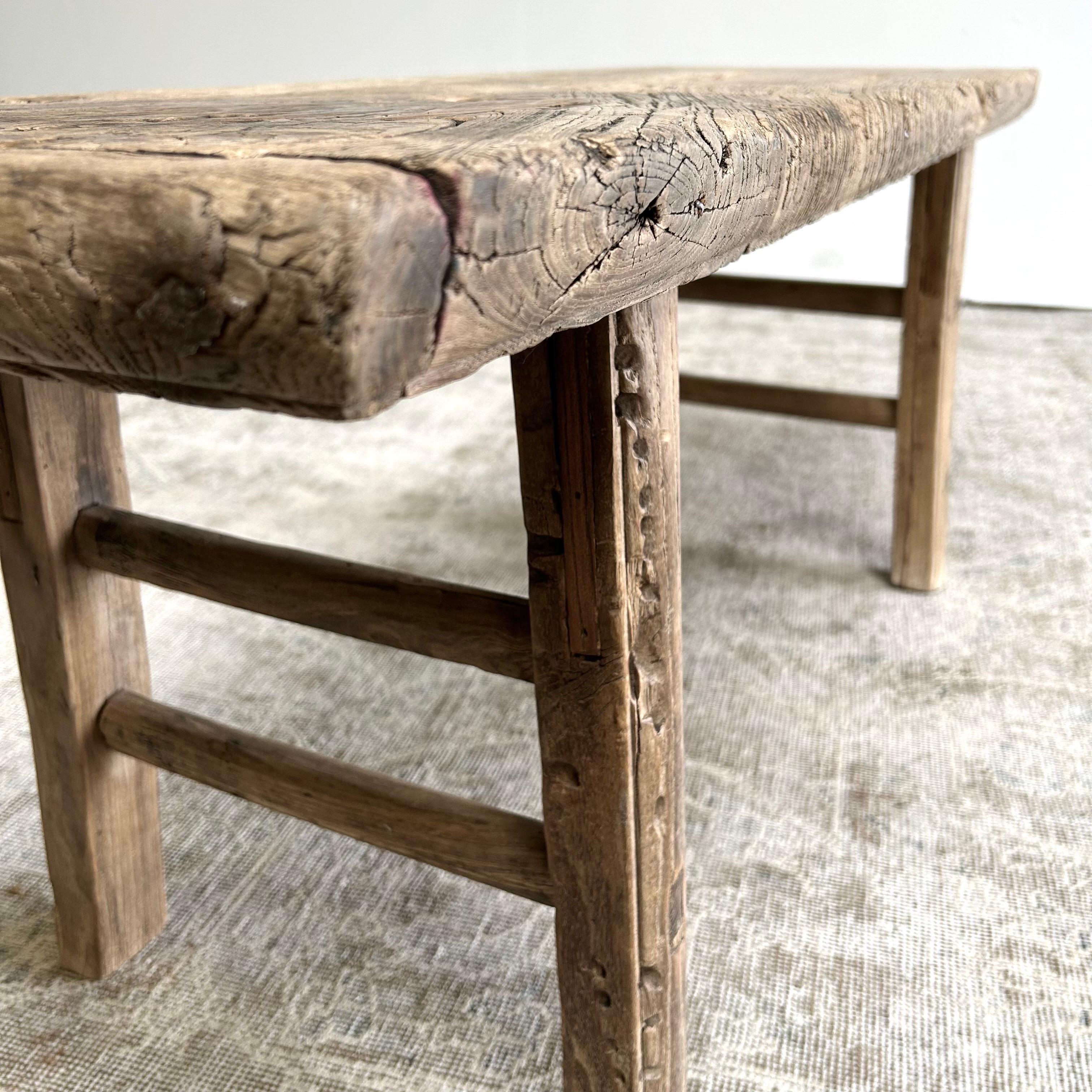 Table basse ou banc en bois d'orme antique 9