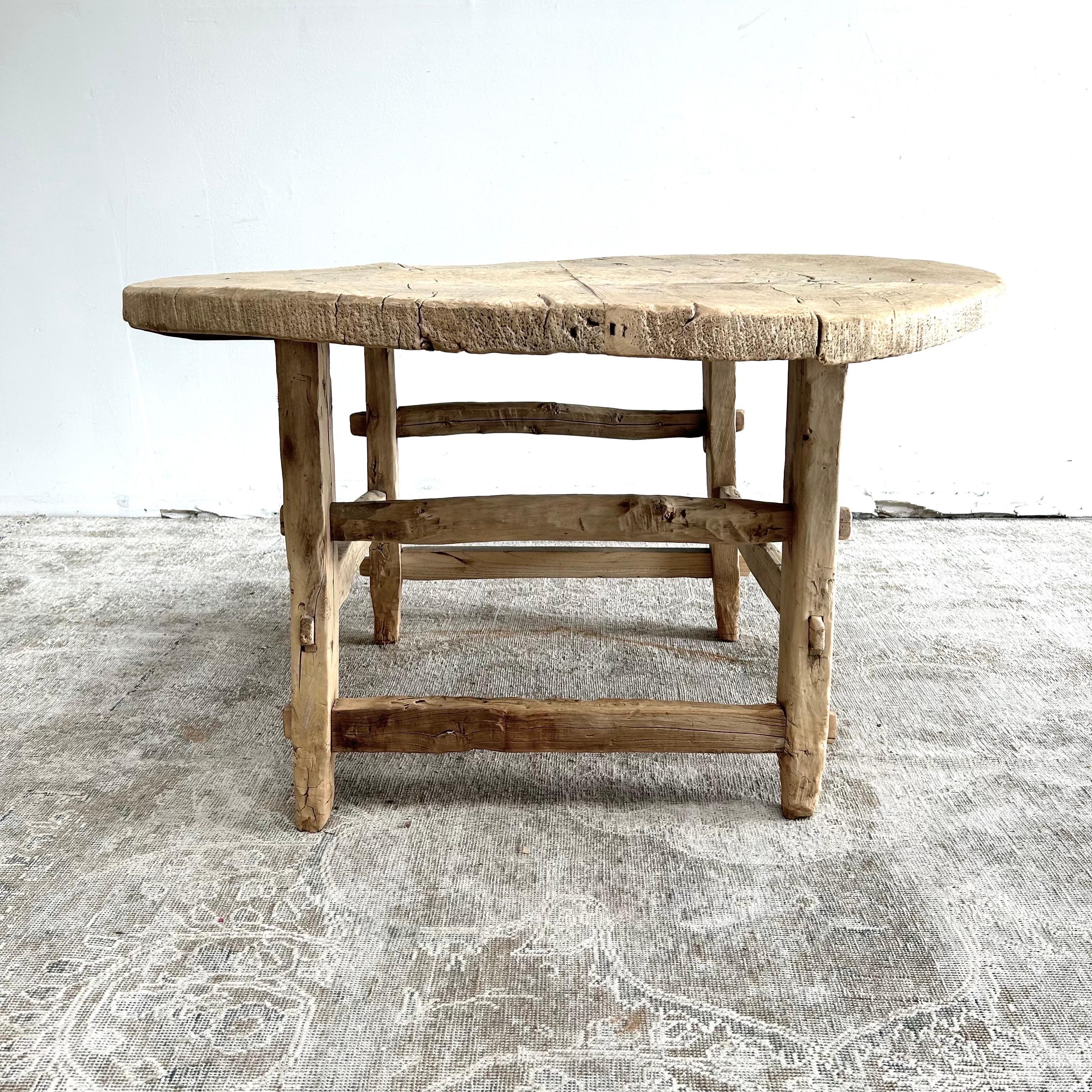 20th Century Antique Elm Wood Low Center Table or Coffee Table For Sale