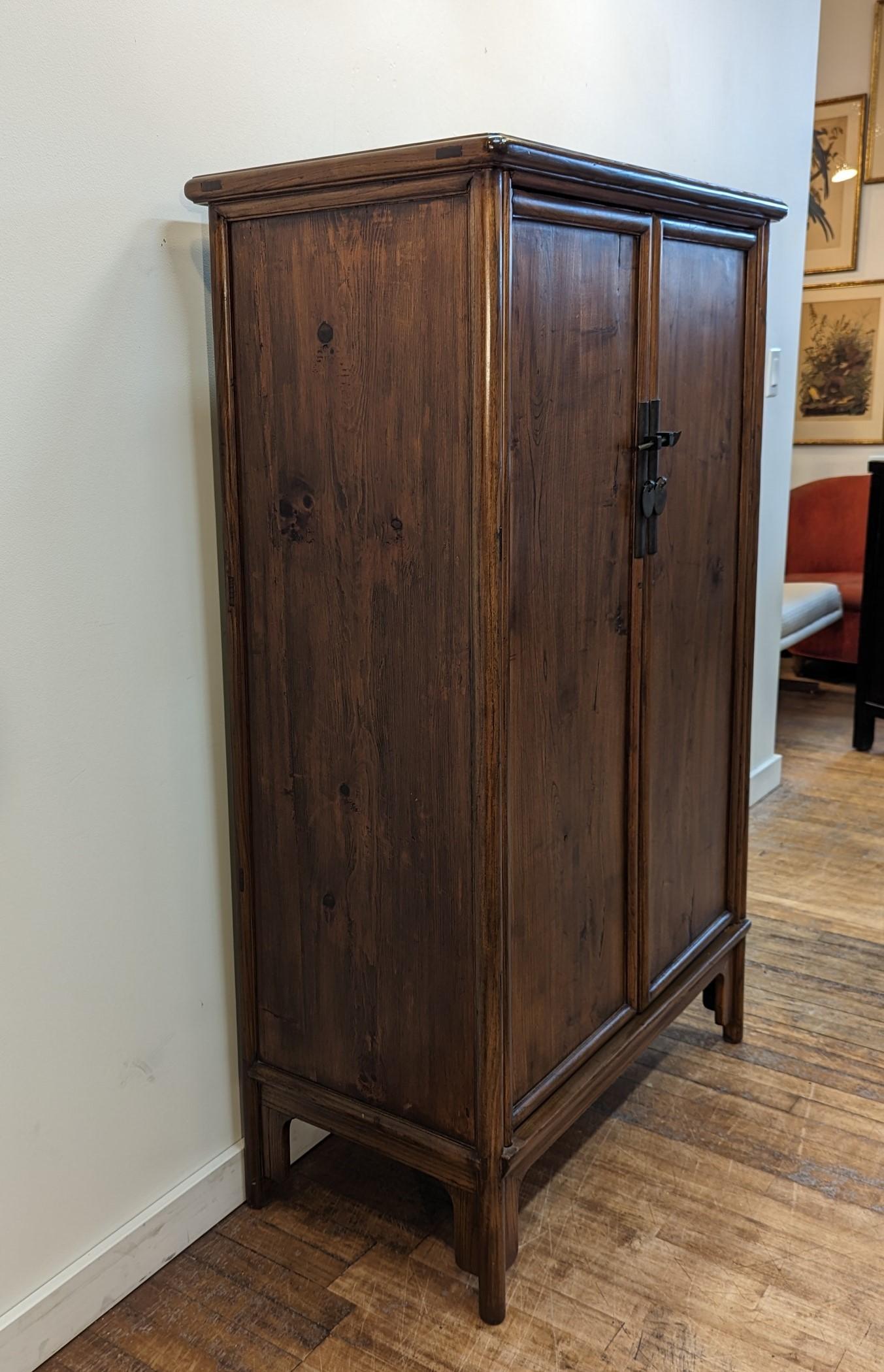 Antique Elm Wood Round Corner Cabinet For Sale 2