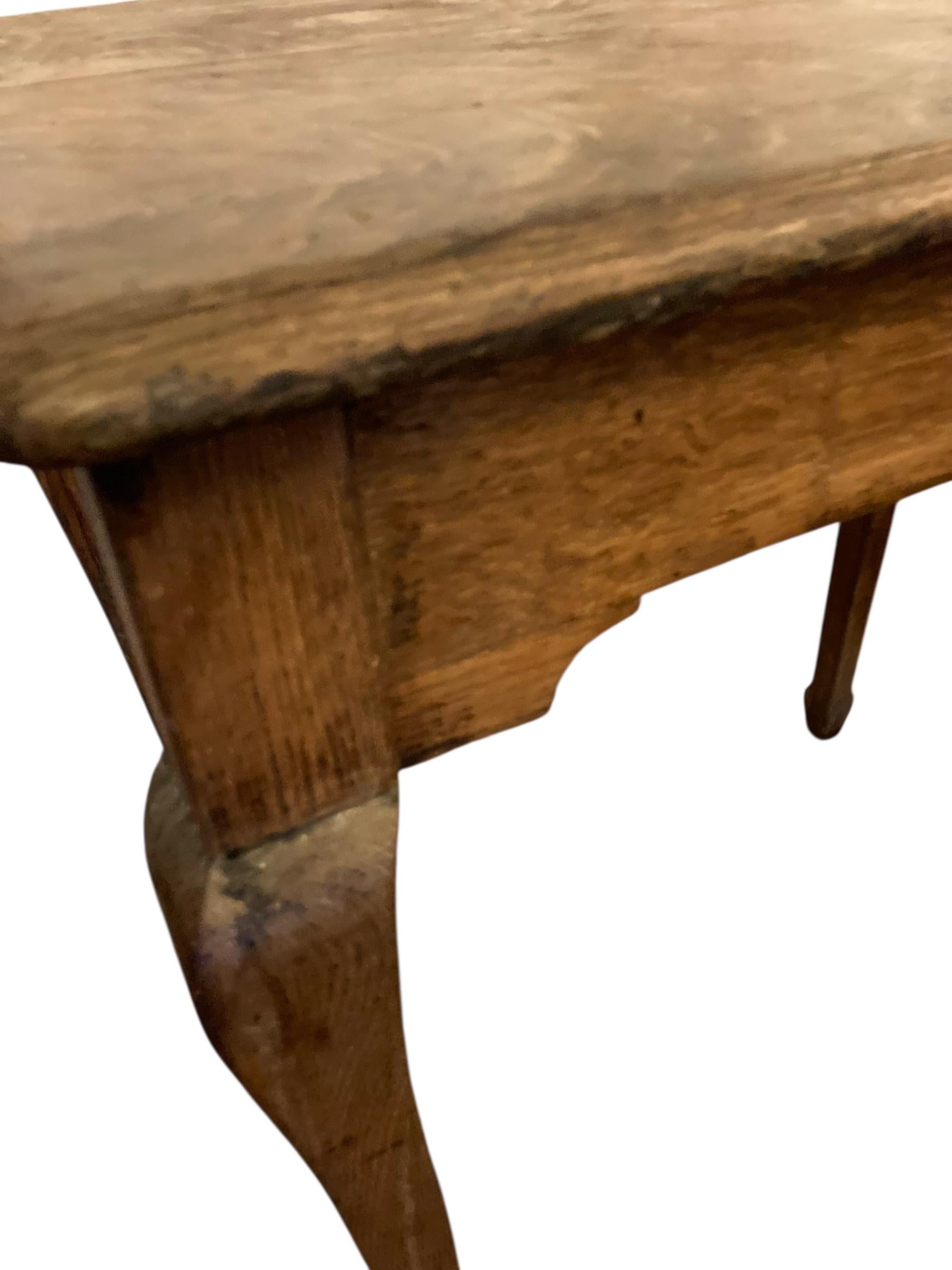 19th Century Antique Elm Wood Side or Occassional table early 1900's For Sale