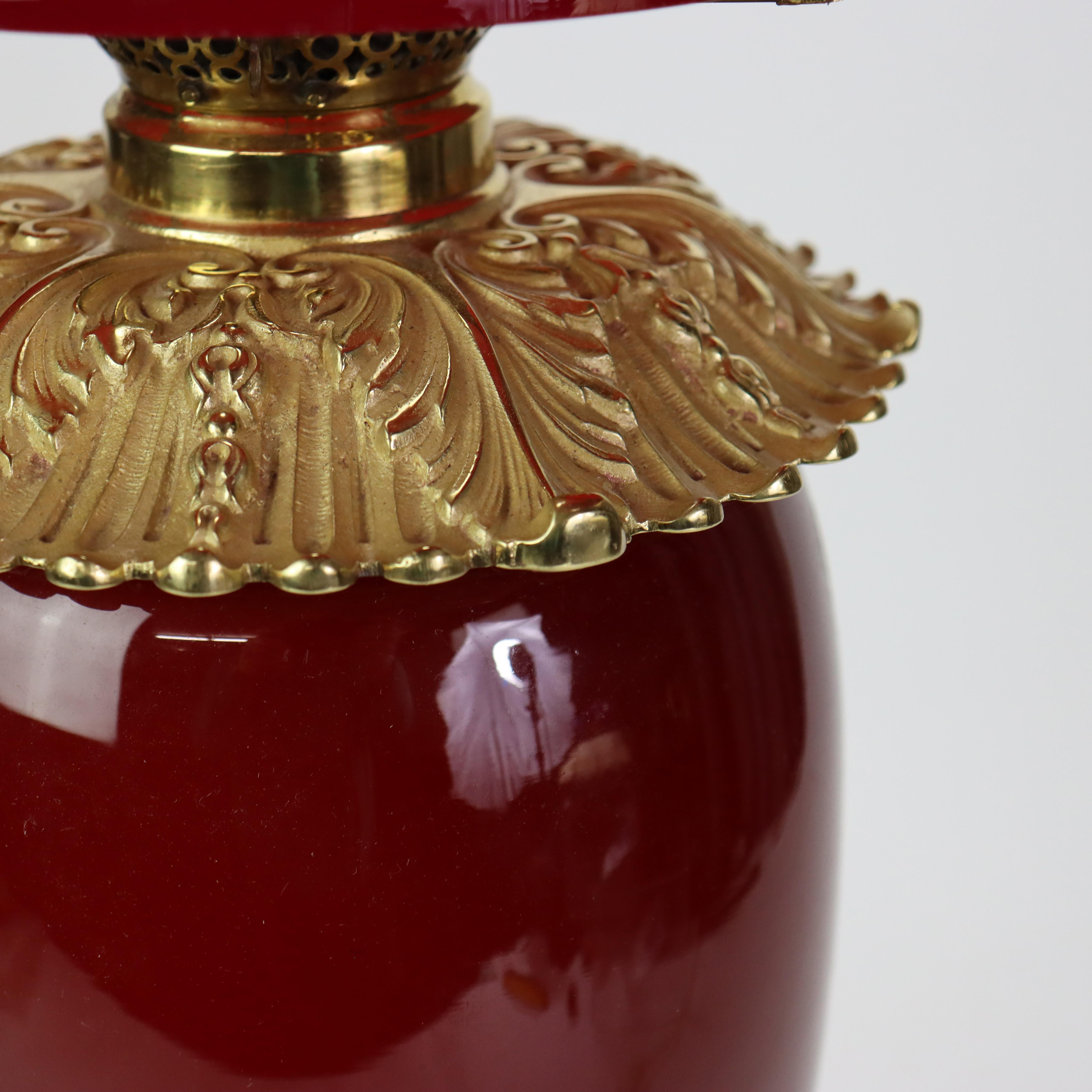 Antiguo E.M. & Co. Apolo Lámpara de aceite de cristal rojo de Lo que el viento se llevó c1900 en venta 2