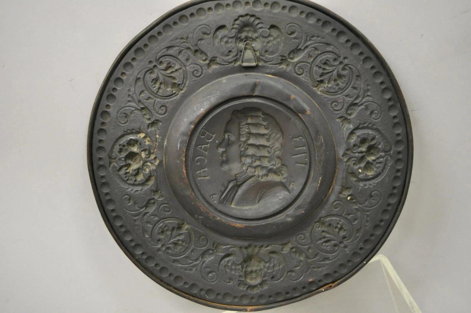 Antique Embossed Copper Neoclassical Bach and Haendel Charger Plates - a Pair im Angebot 4