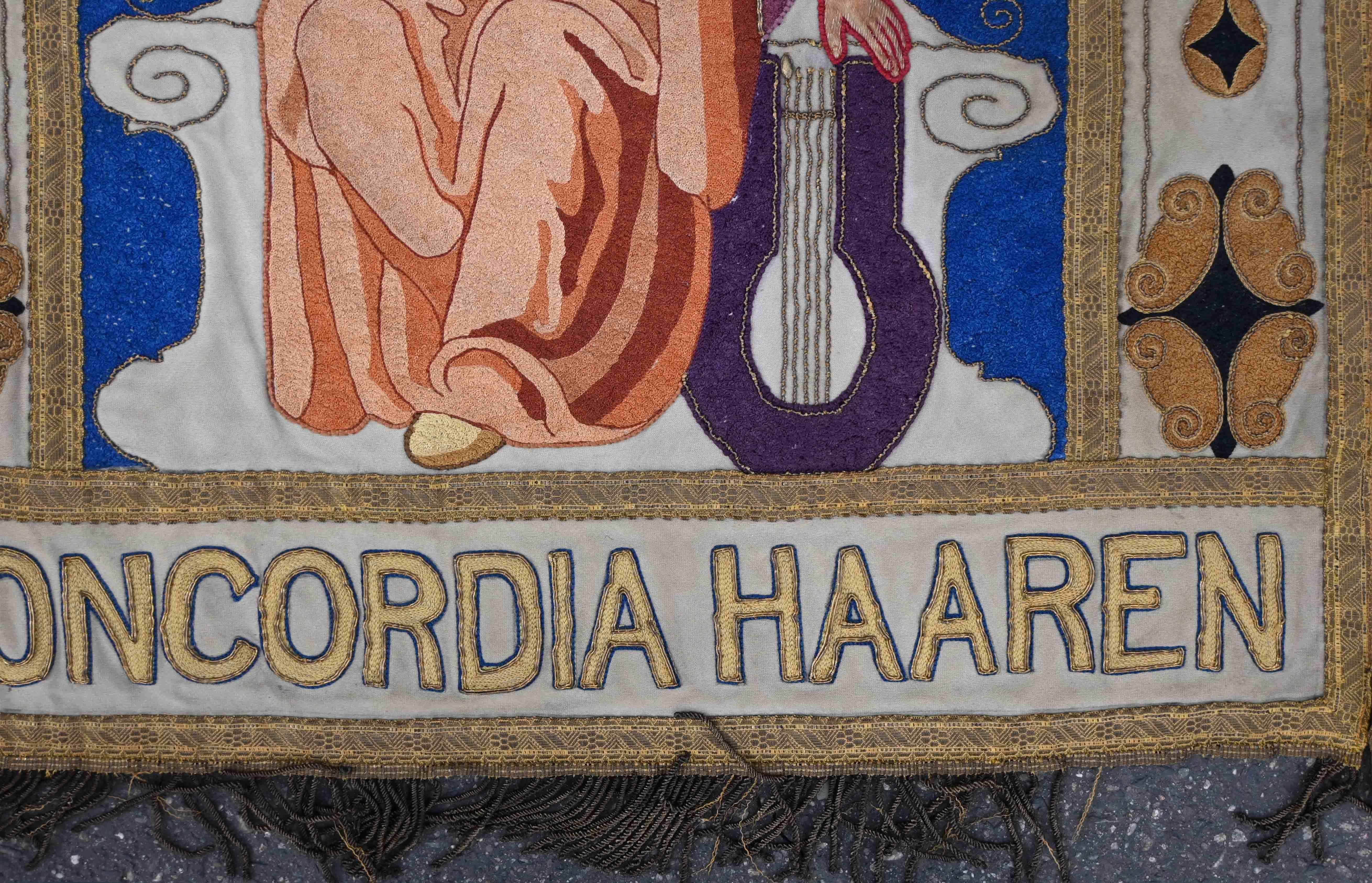 Tissé à la main Drapeau brodé ancien - Theaterverein Concordia Haaren (1902) - N 1581 en vente