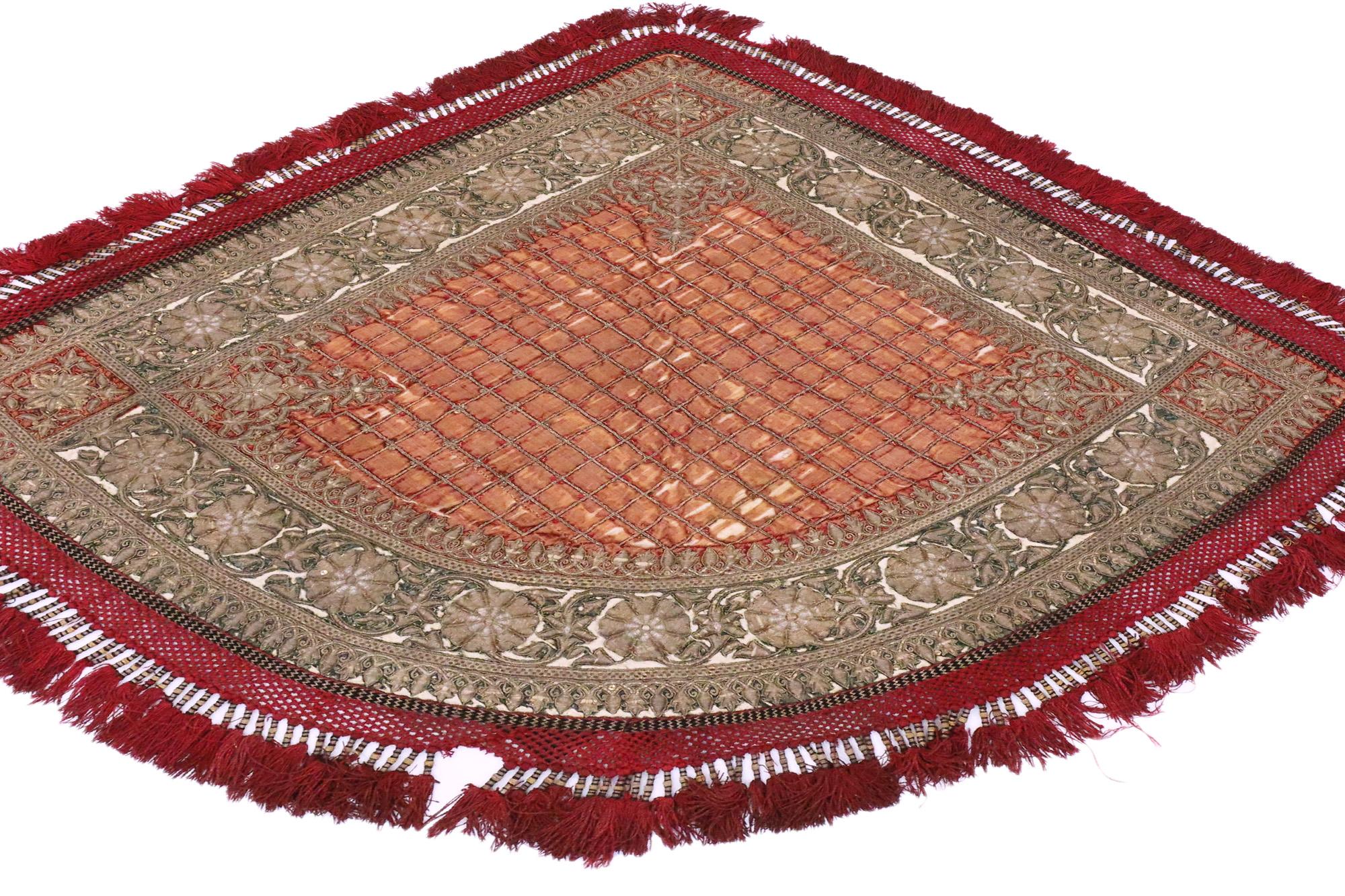 Tejido de seda bordado de estilo tradicional del Rajastán de finales del siglo XIX Territorio Británico del Océano Índico en venta