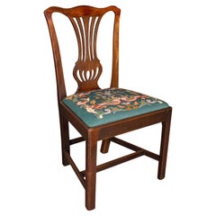 Antiker bestickter Beistellstuhl, englisch, Flur, Morgenzimmer, georgianisch, um 1800