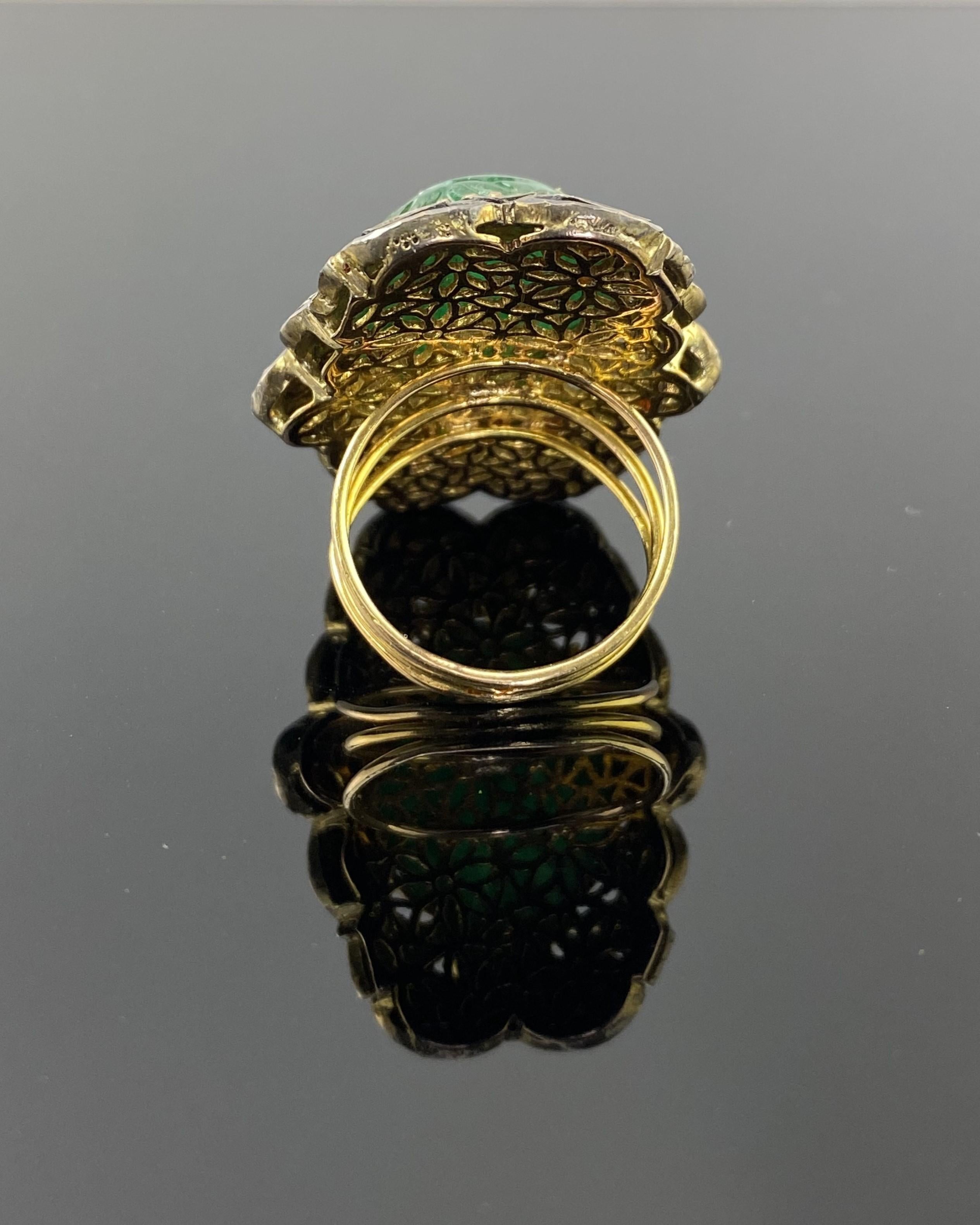 Antique Emerald and Diamond Cocktail Ring  In New Condition For Sale In Bangkok, Thailand