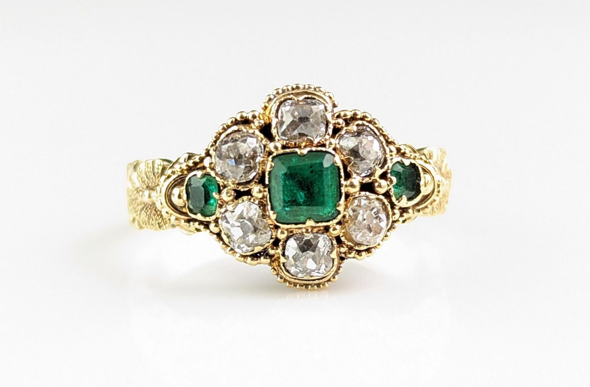 Antique Emerald and Diamond floral cluster ring, 18k yellow gold  For Sale 6