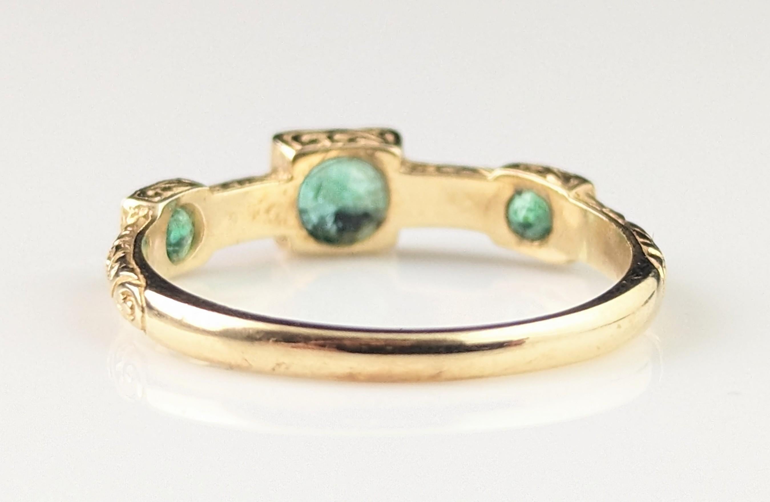 Antique Emerald and Diamond ring, 15k yellow gold  7