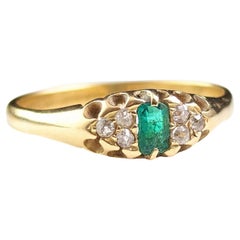 Antique Emerald and Diamond ring, 18k yellow gold, Victorian 