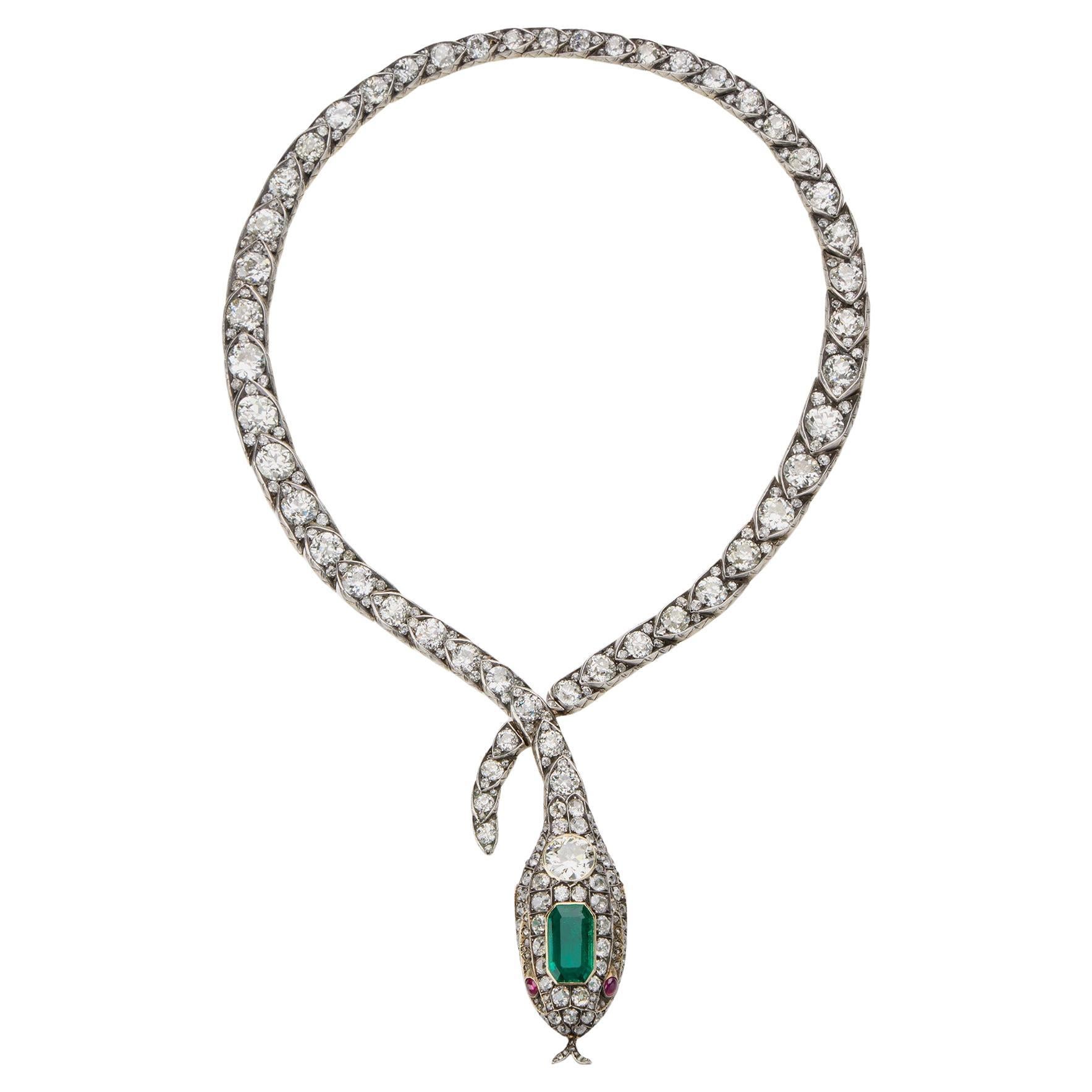 Antike Schlangenhalskette mit Smaragd und Diamant