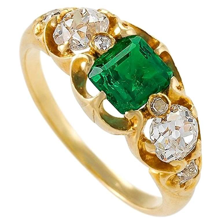 Antique Emerald and Diamond Three-Stone Ring For Sale at 1stDibs