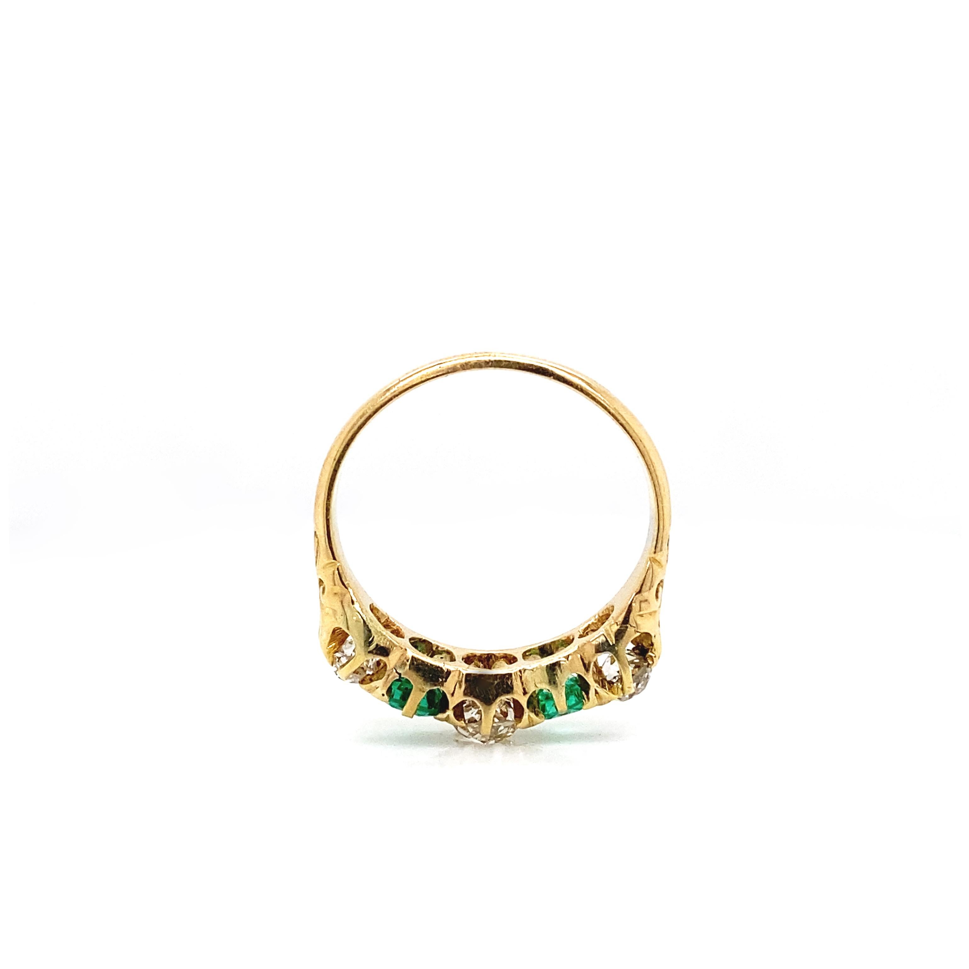 Women's or Men's Antique Emerald and Old Cut Diamond 18 Carat Yellow Gold Five-Stone Ring, 1896 For Sale
