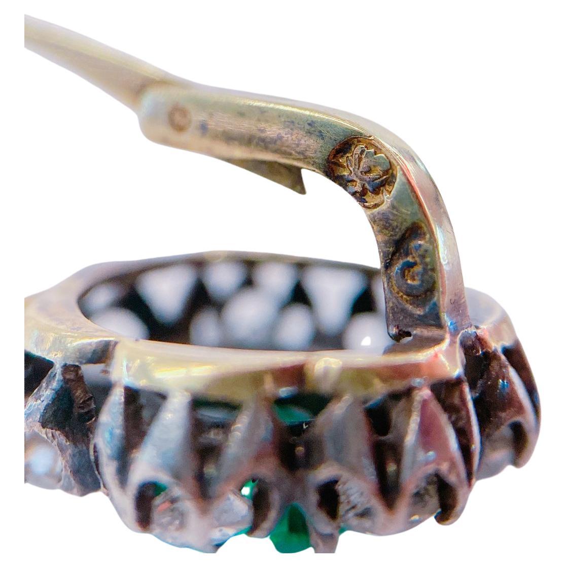 Antike Goldohrringe mit Smaragd und Diamant im alten Minenschliff 2
