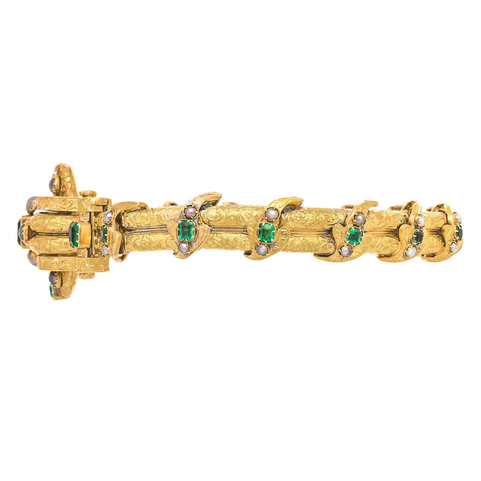 Antique Emerald and Pearl Bracelet For Sale 1
