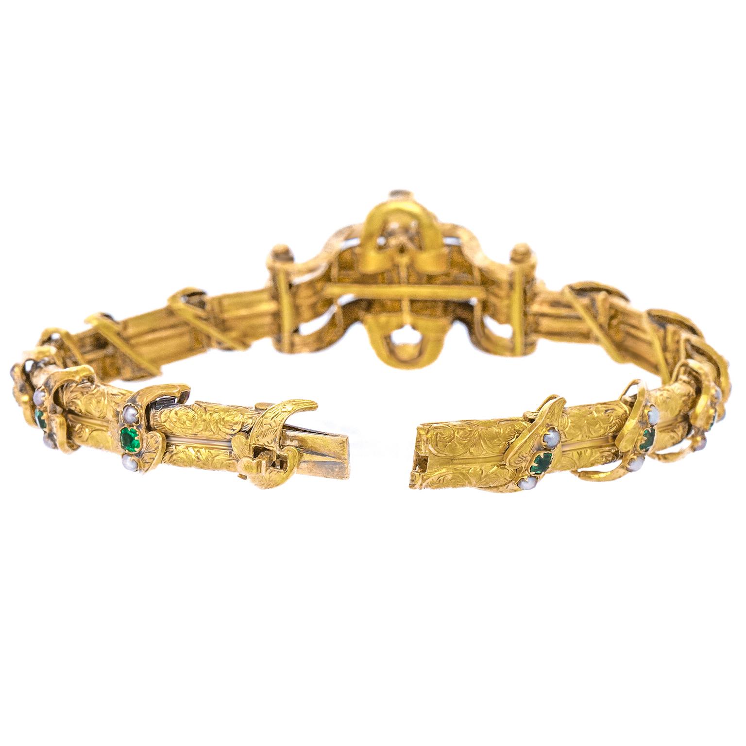 Bracelet ancien en émeraudes et perles en vente 3