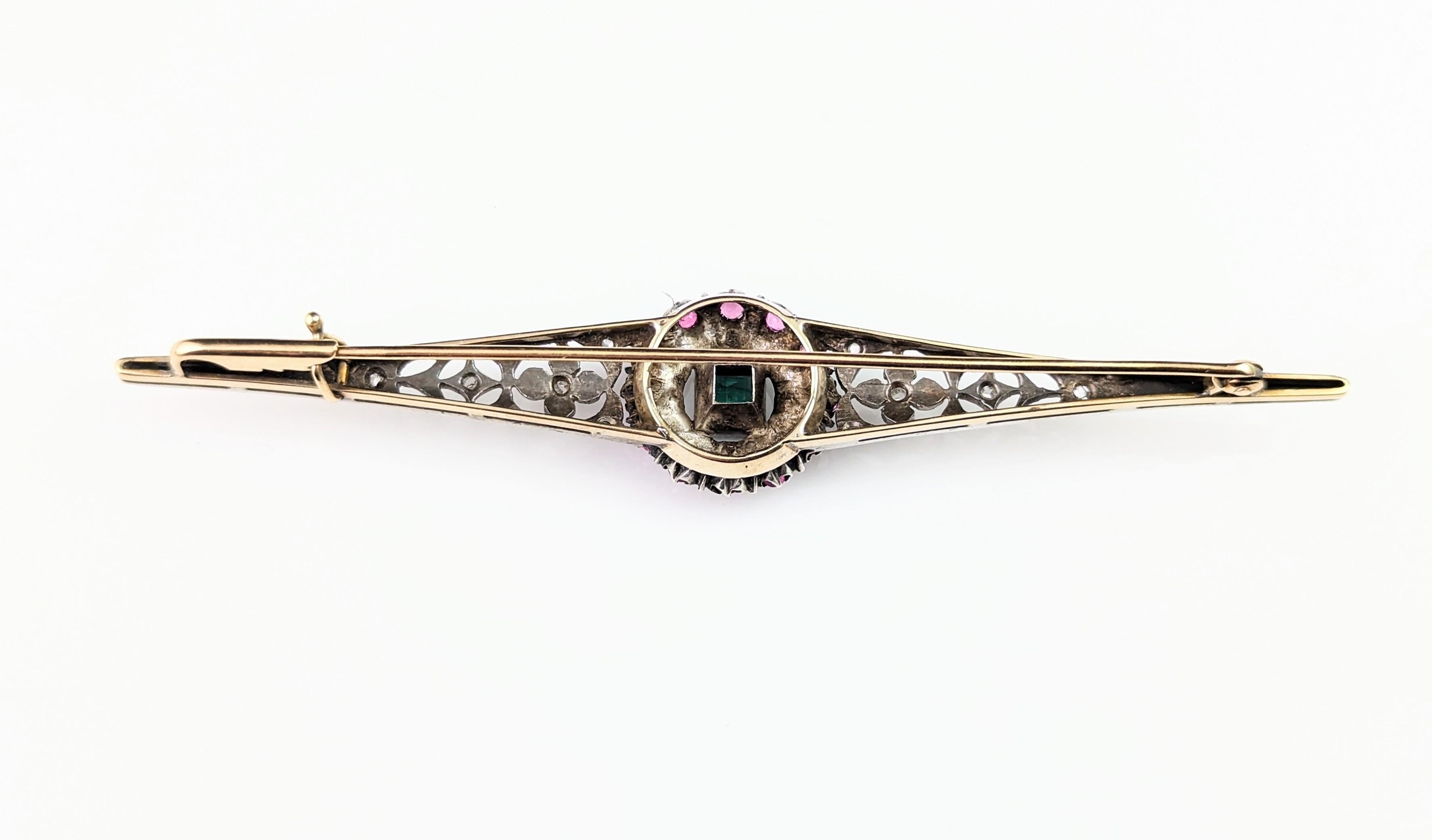 Antique Emerald, Diamond and Ruby brooch, Sterling silver and 9lt gold  For Sale 6
