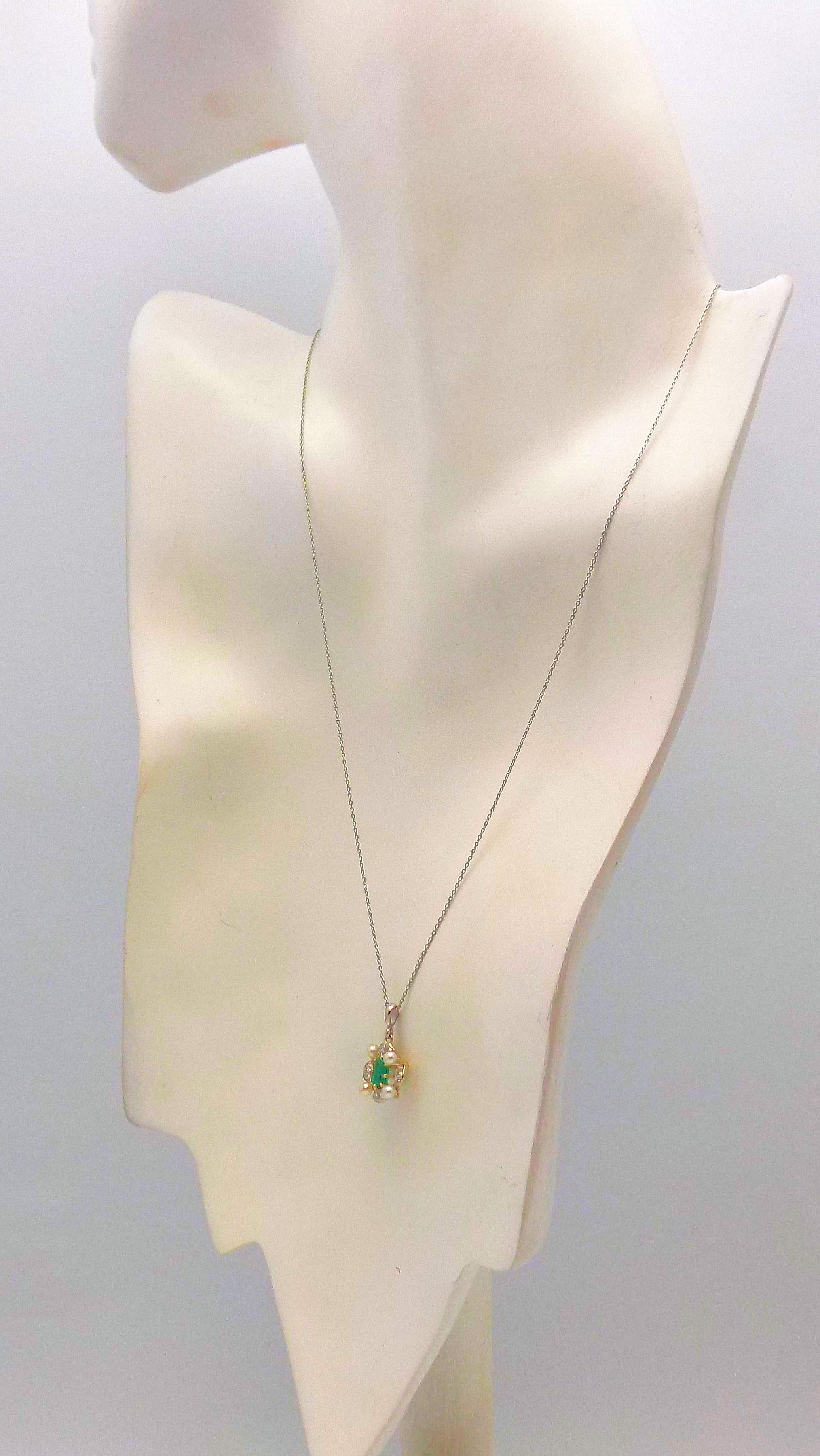 Antique Emerald, Diamond and Seed Pearl Pendant For Sale 1