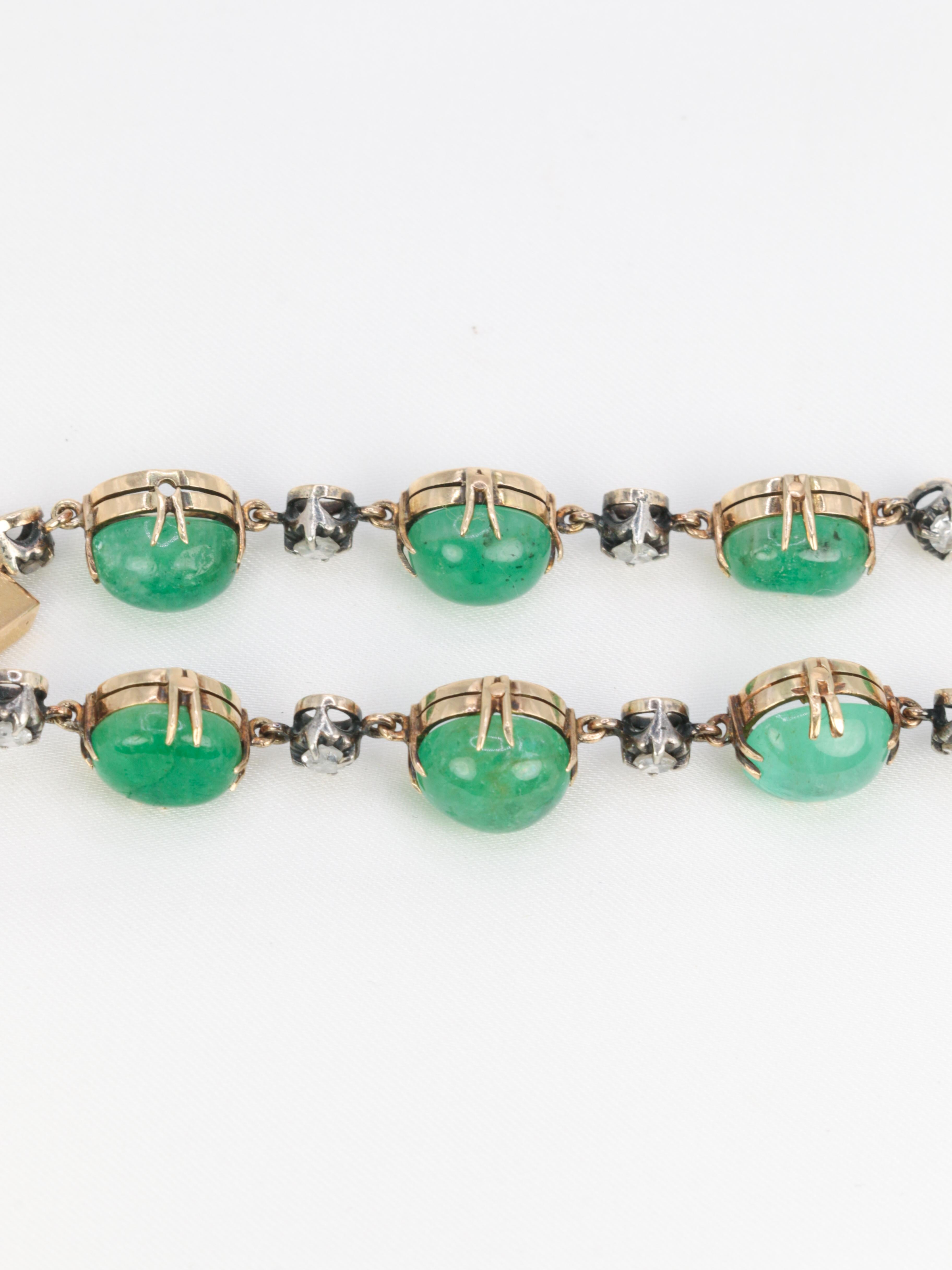 Pulsera antigua de esmeralda, diamantes y oro amarillo en venta 4