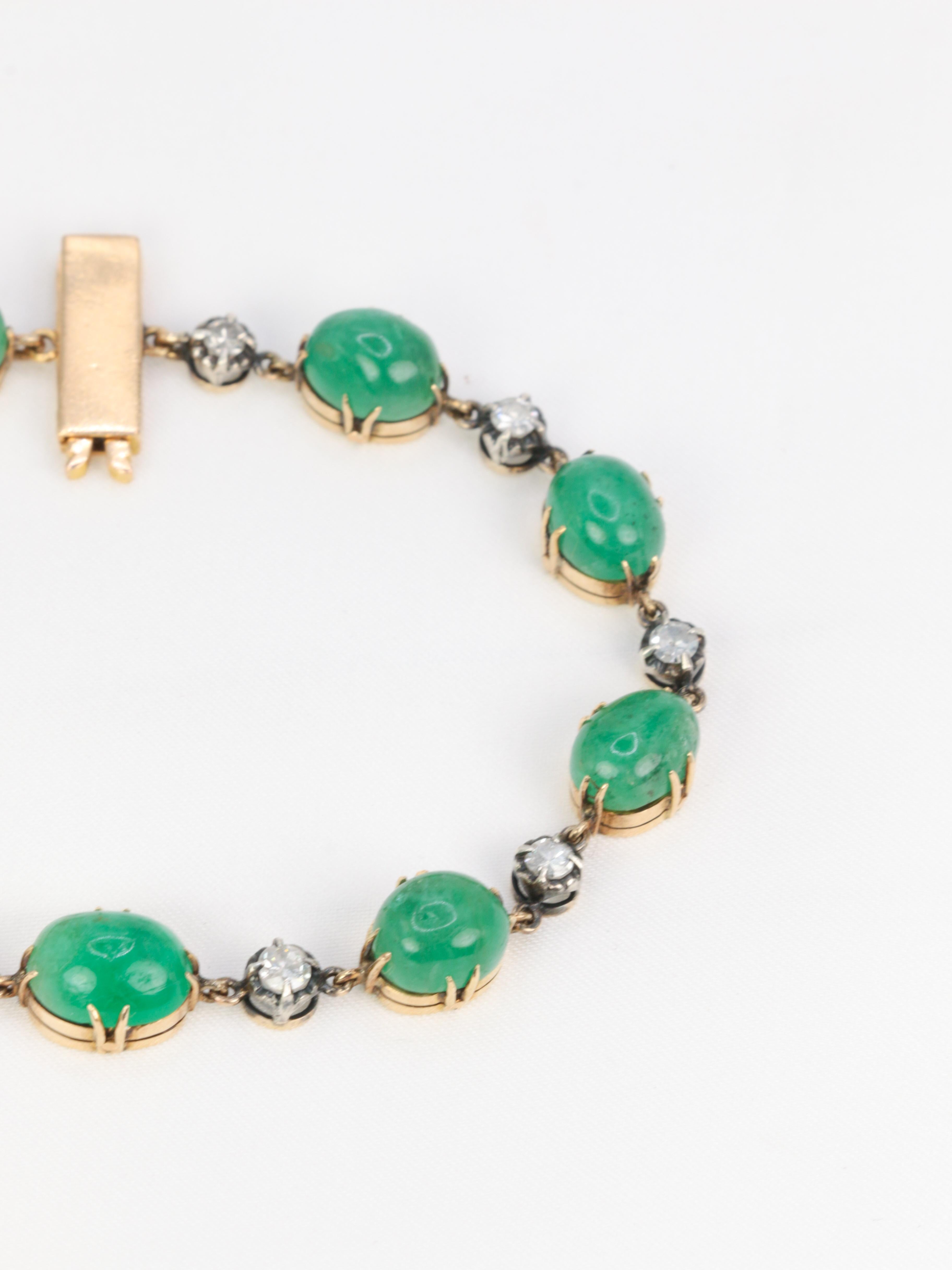 Pulsera antigua de esmeralda, diamantes y oro amarillo en venta 5