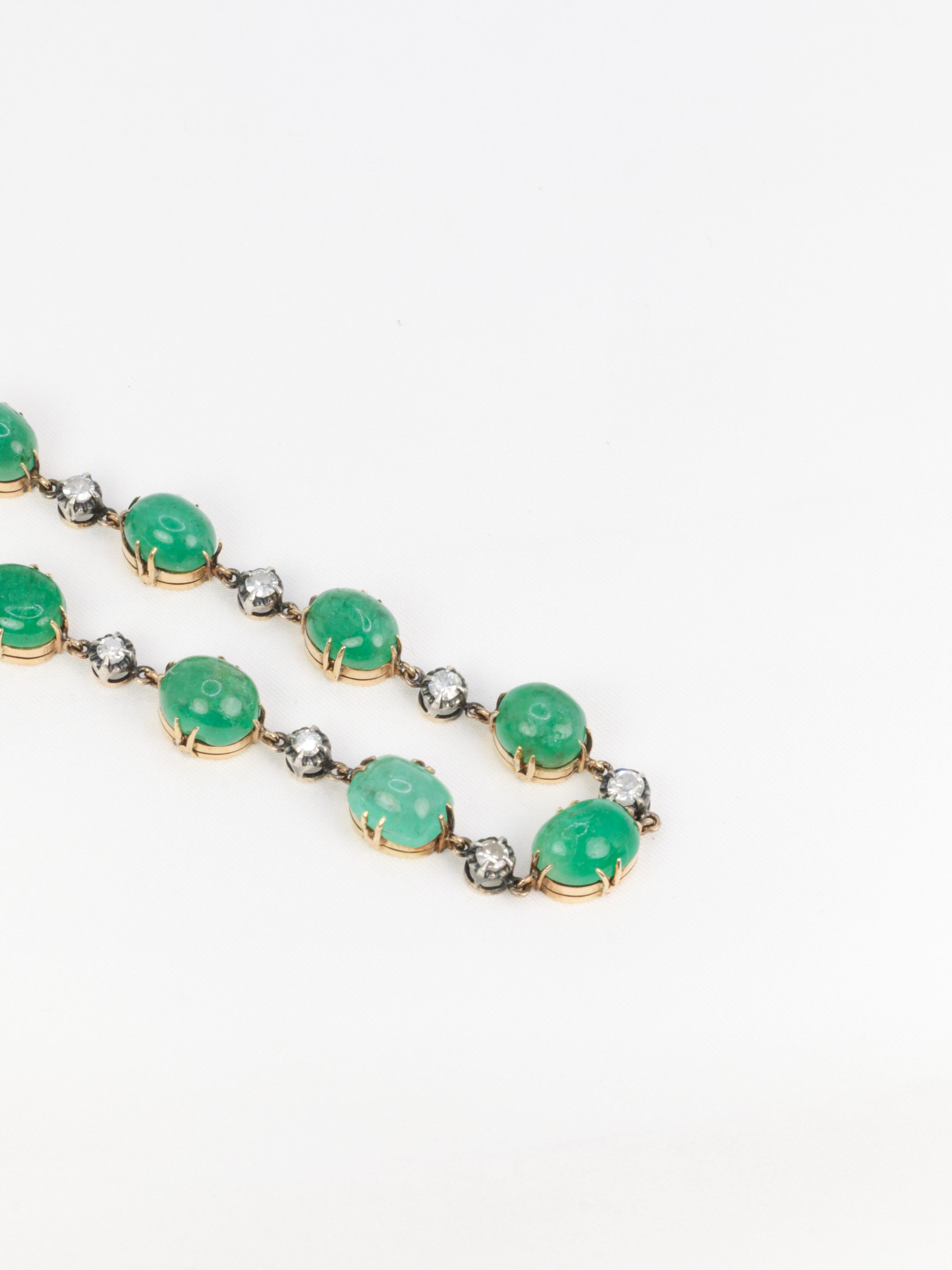 Pulsera antigua de esmeralda, diamantes y oro amarillo Victoriano en venta