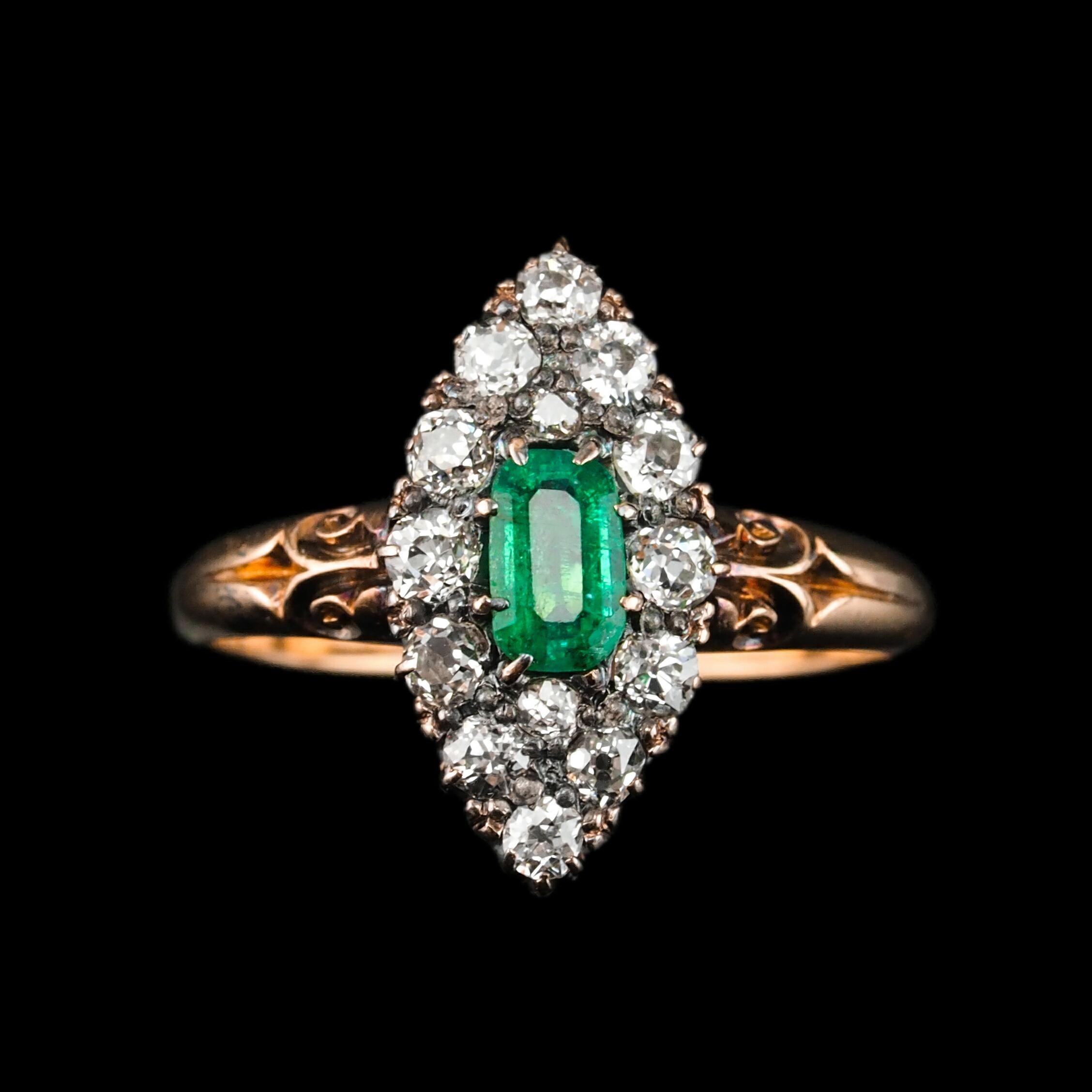 Antique Emerald & Diamond Navette Ring 18K Gold - Victorian c.1880 For Sale 7