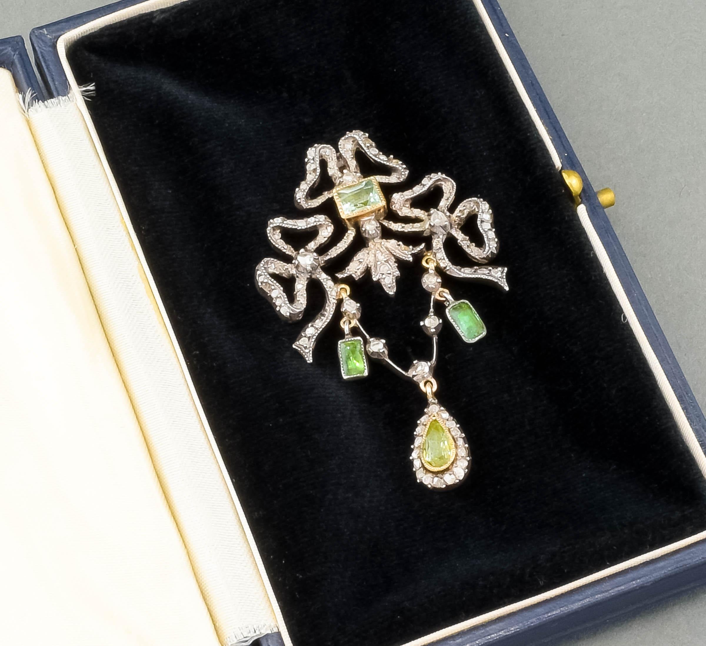 Victorian Antique Emerald Diamond Pendant in Gold & Silver with French Hallmarks & Case