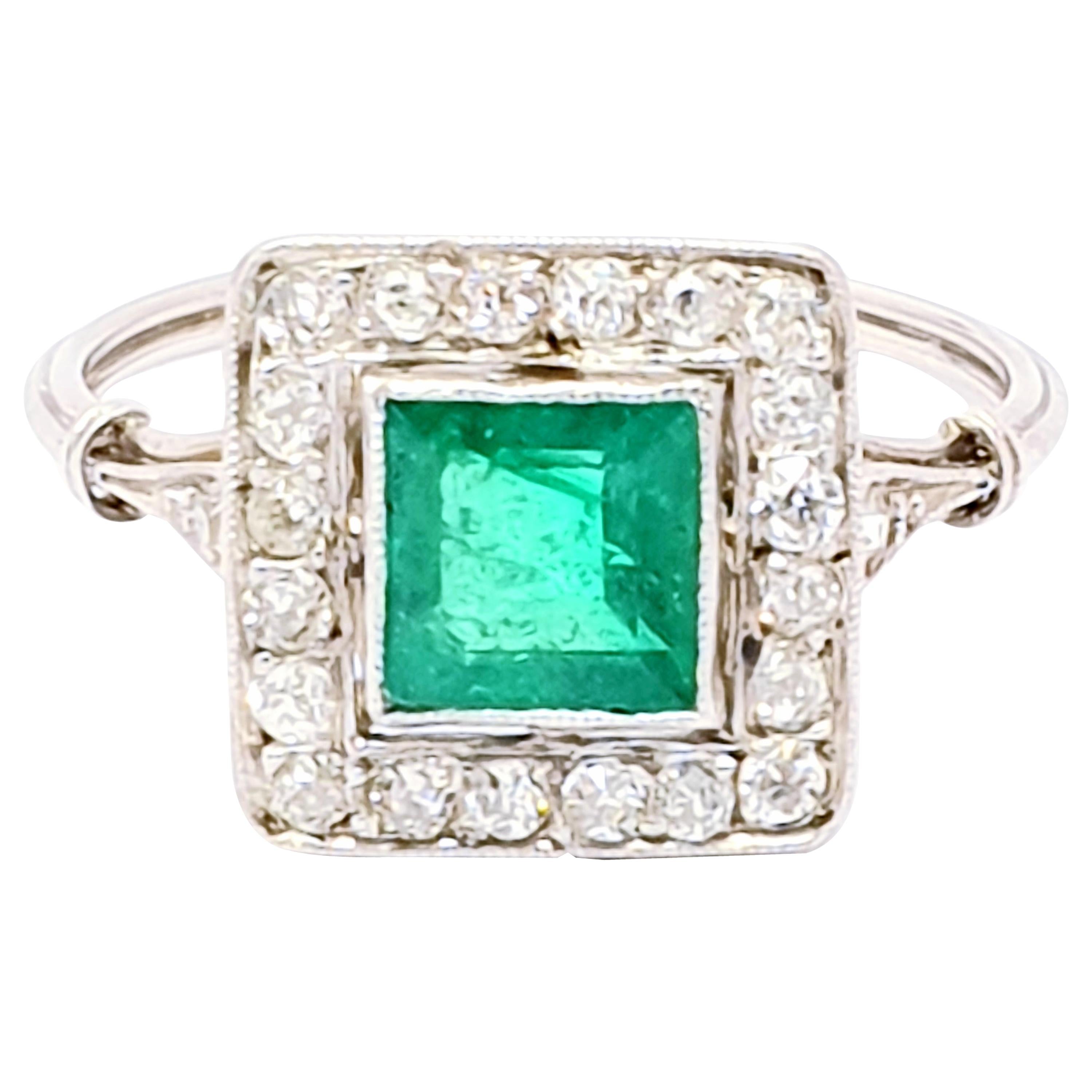Antique Emerald Diamond Platinum Ring