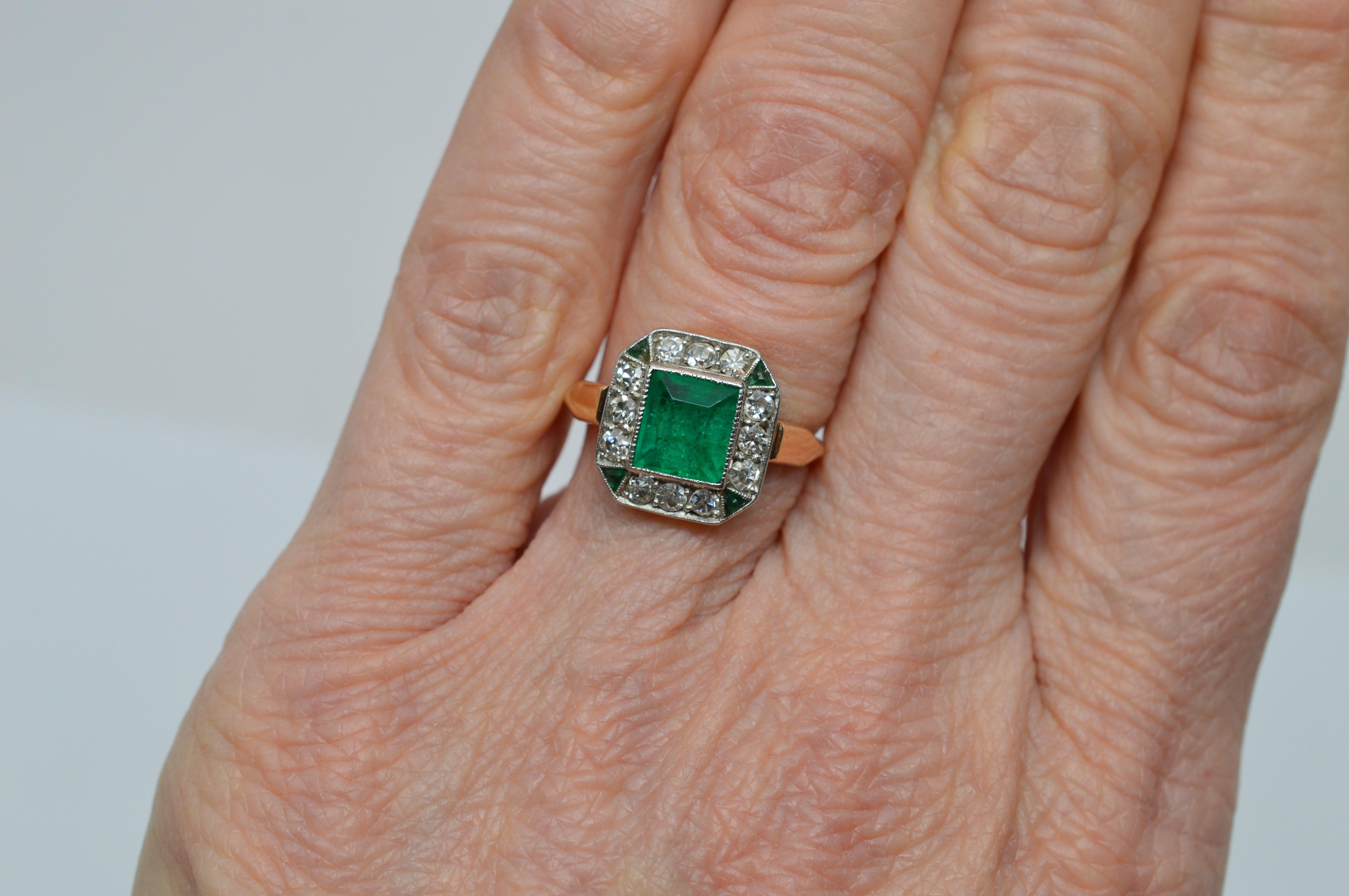 Antiker Smaragd-Diamant-Gelbgold-Ring Damen