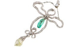 Antique Emerald Drop White Gold Pendant Necklace